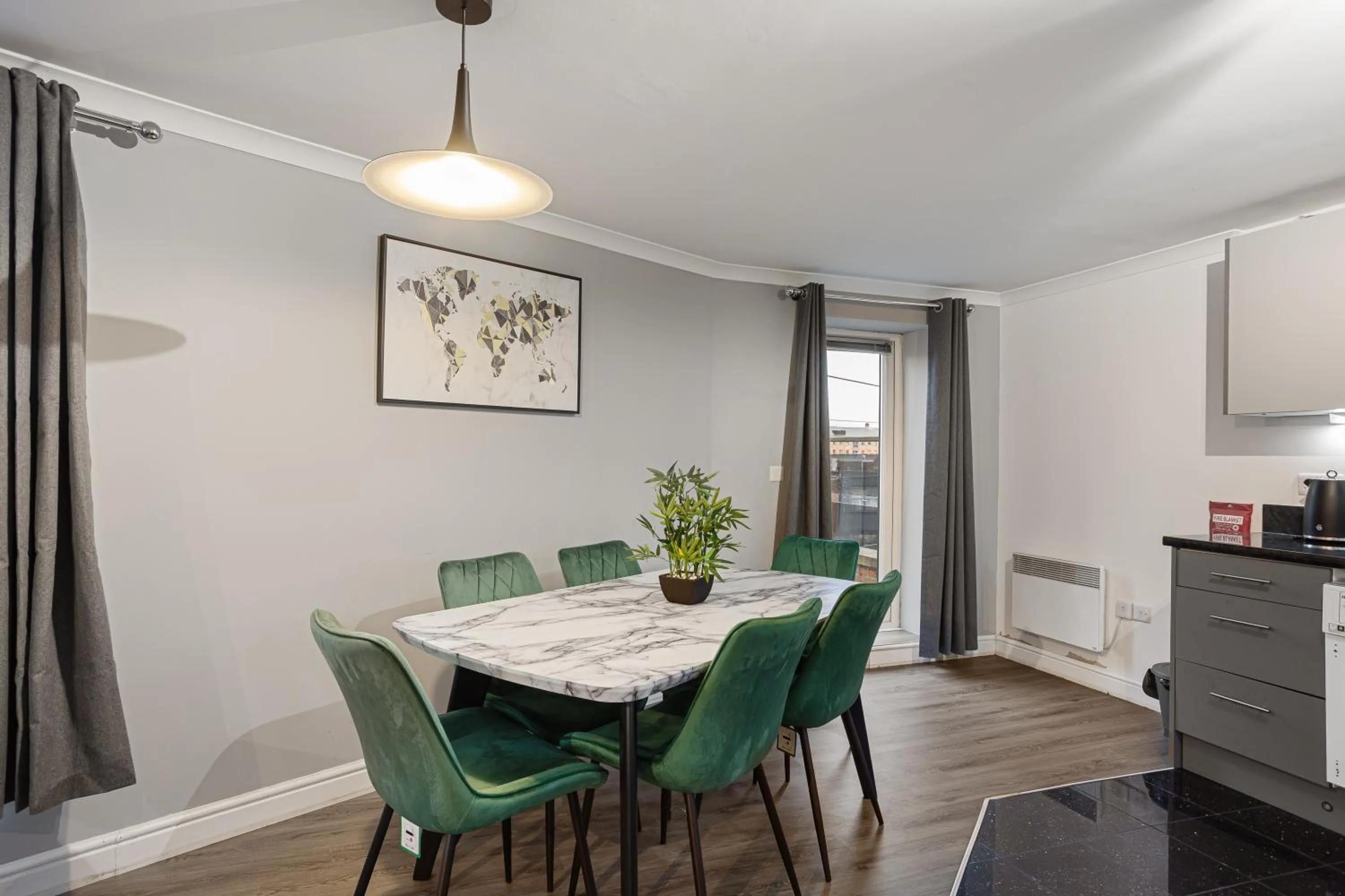 Dining area in Bookbinders Apartments Leeds City Centre