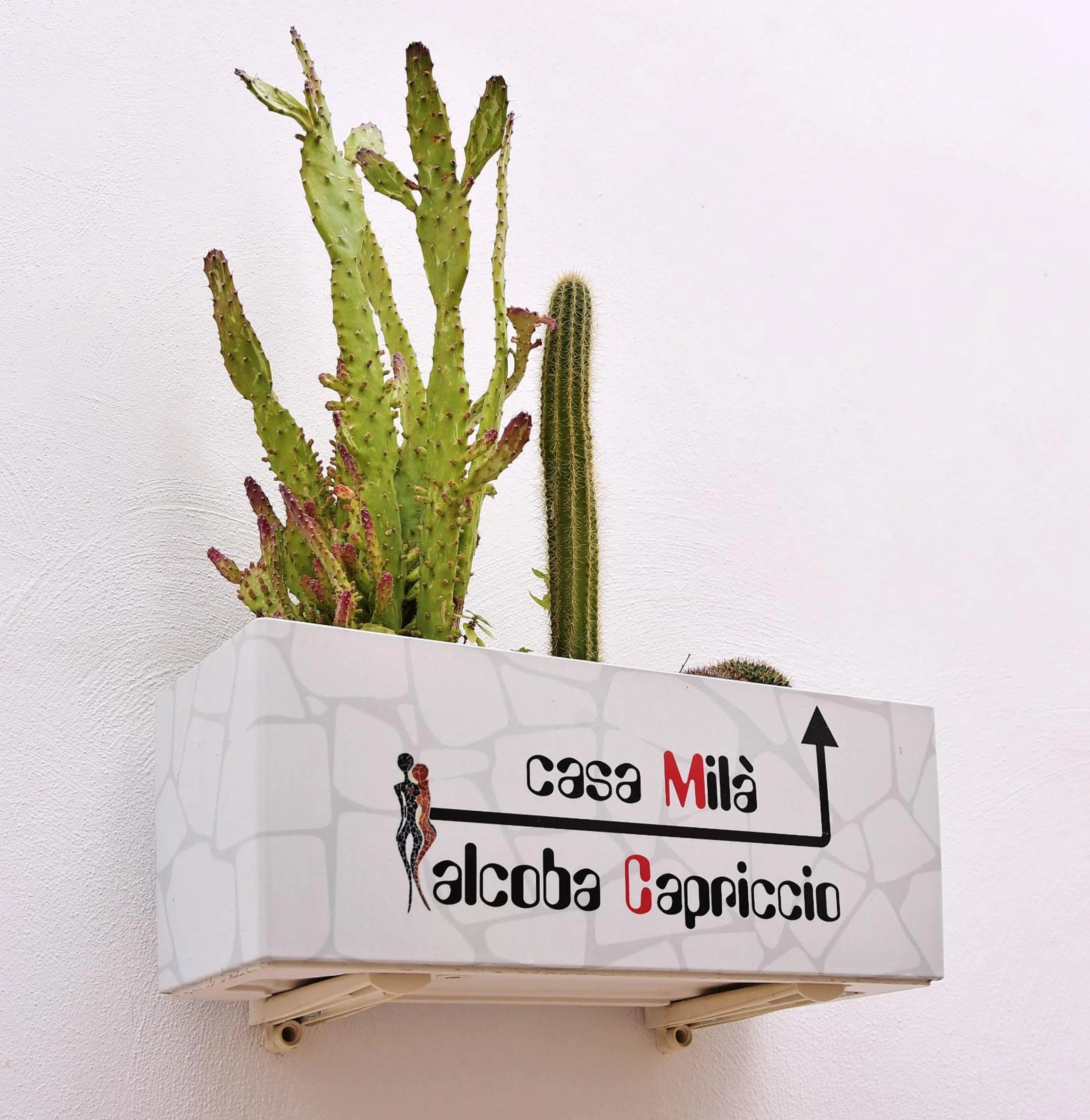 Property building in l'angolo di Gaudì, alcoba Capriccio