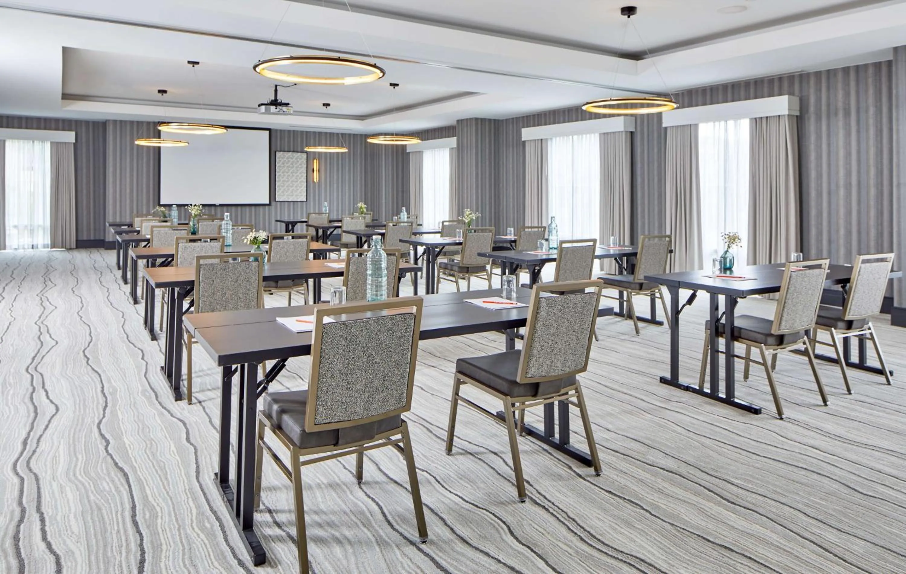 Meeting/conference room in Cumberland House Knoxville, Tapestry Collection by Hilton