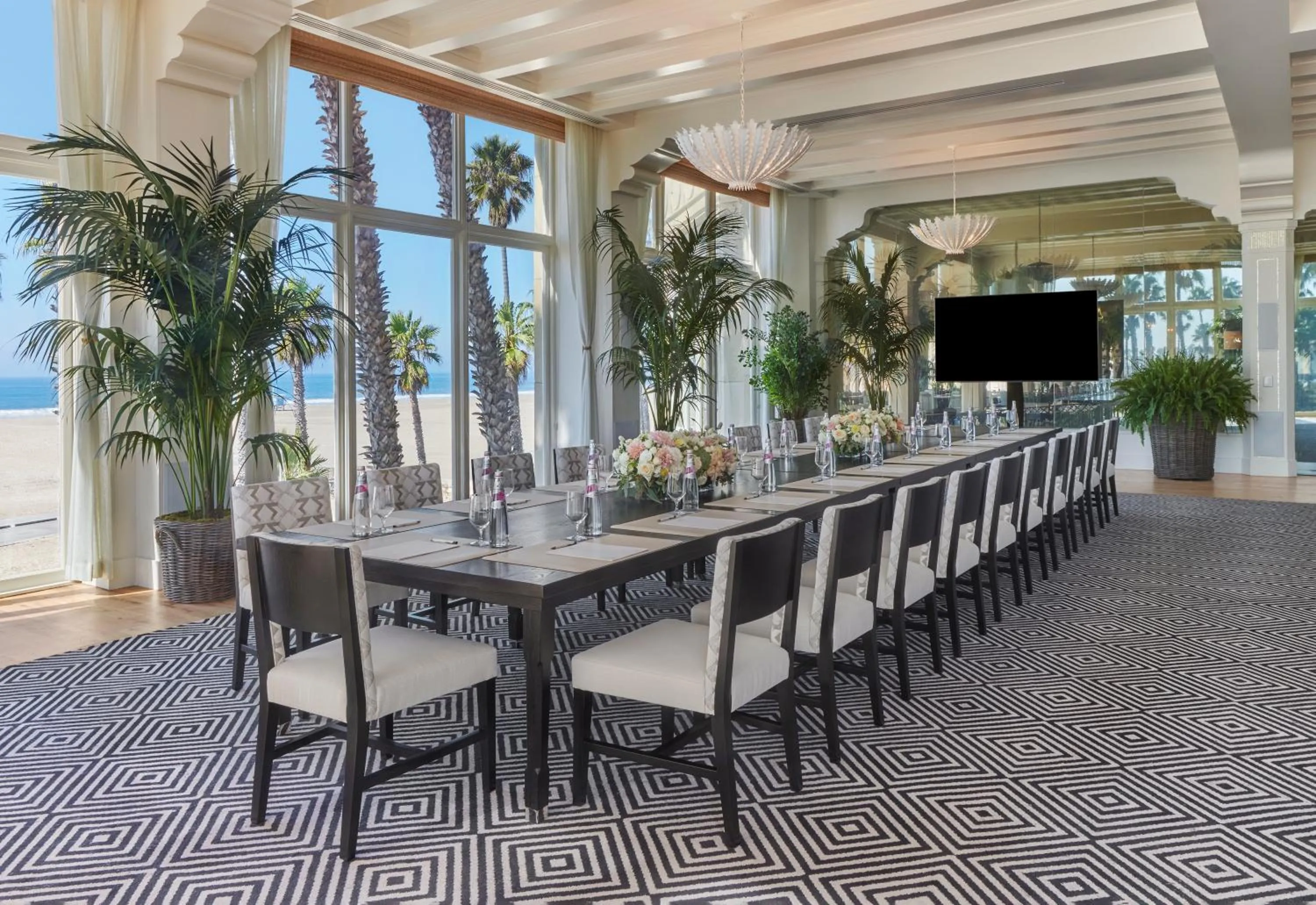 Banquet/Function facilities in Casa Del Mar