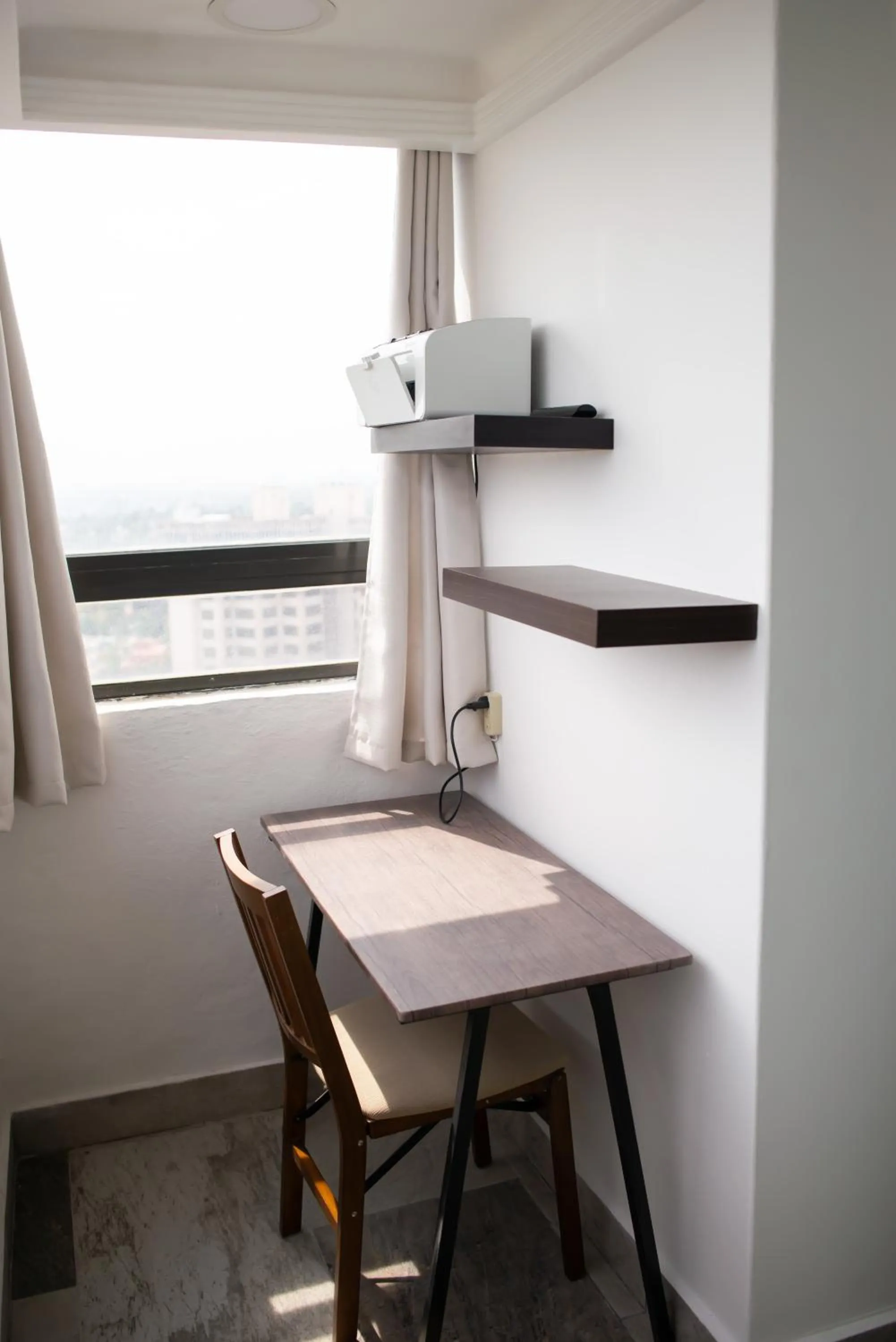 Business facilities in Air Lux