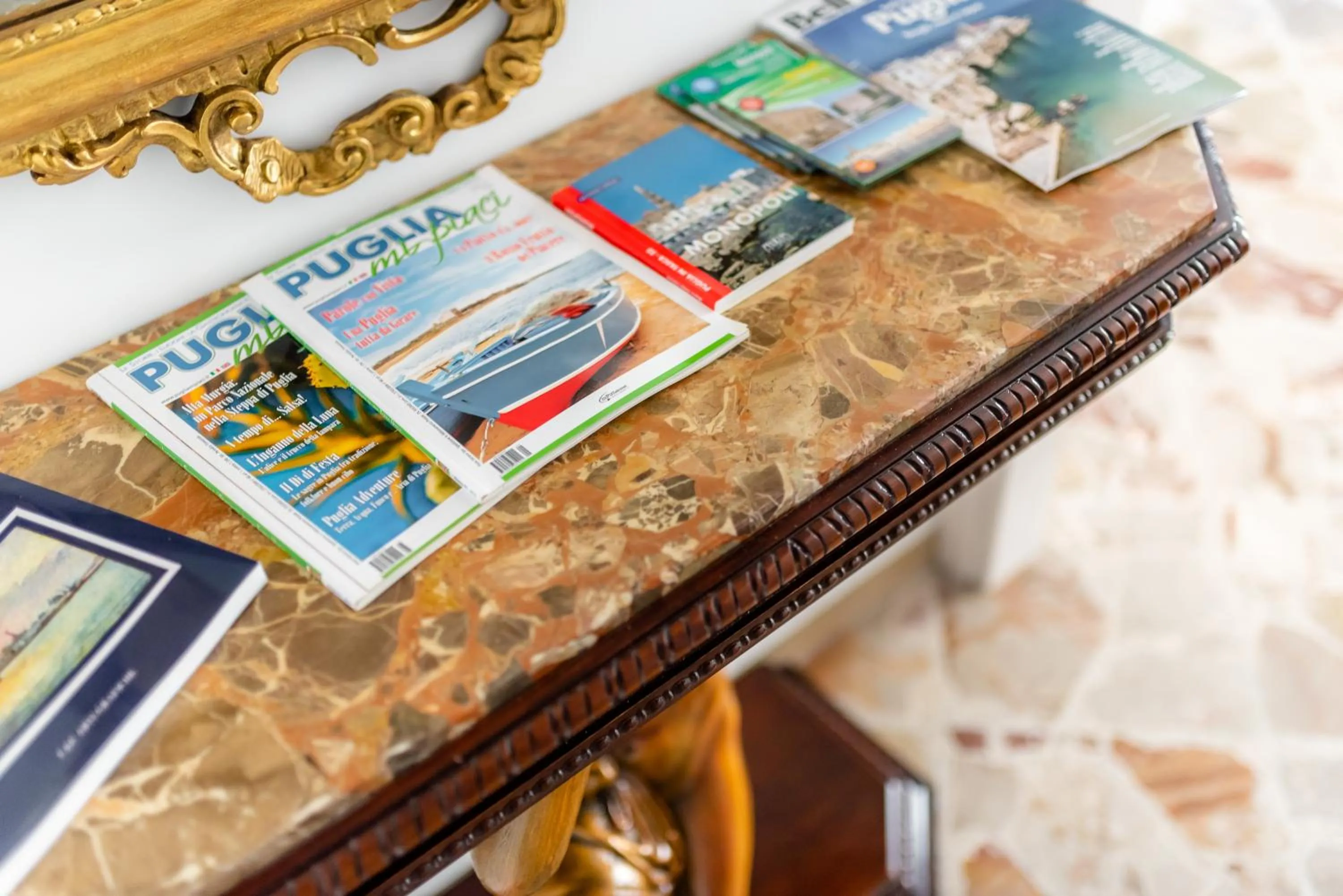 Decorative detail in Le Calette Rooms - Puglia Mia Apartments