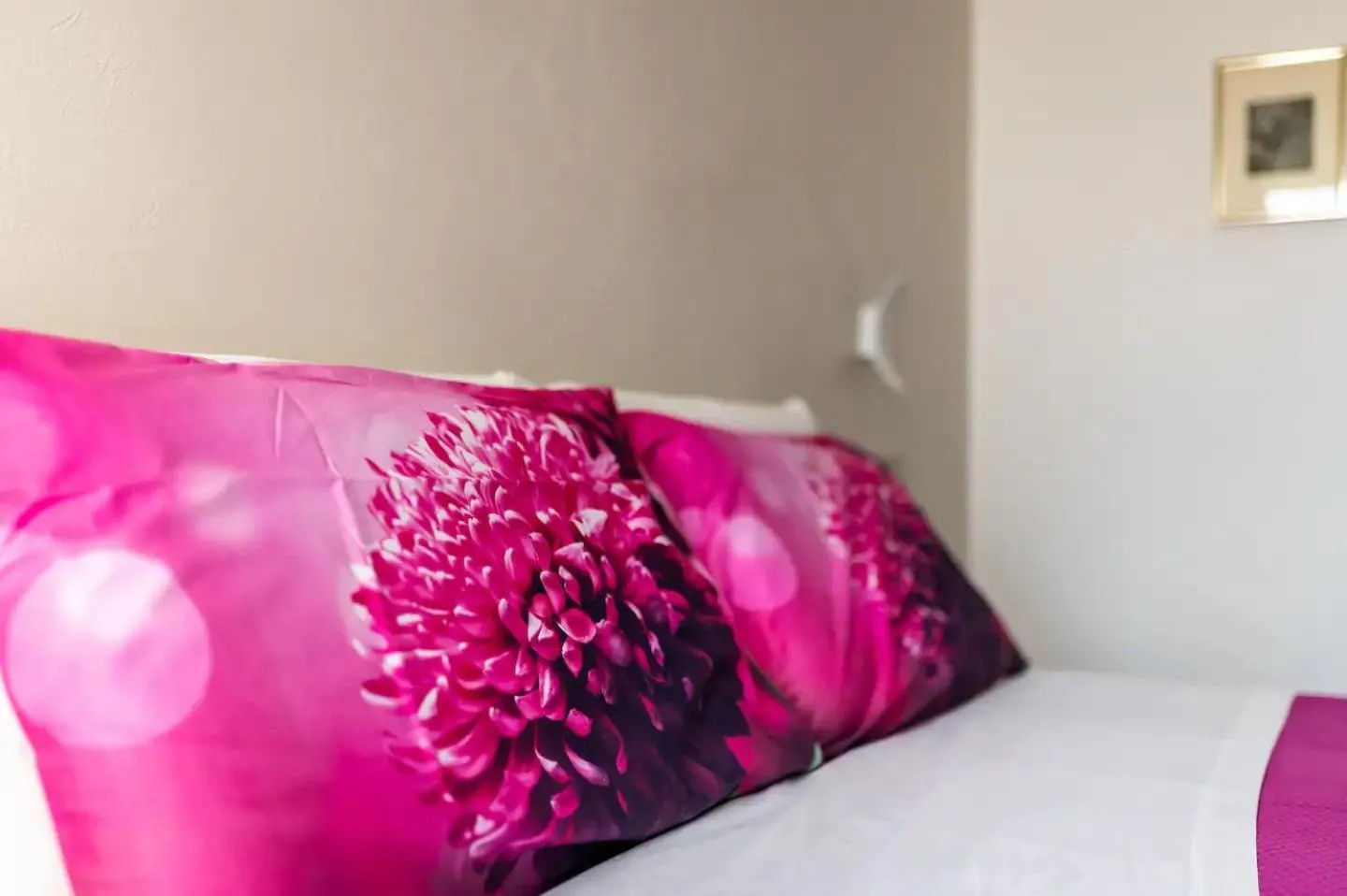 Bed in Le Calette Rooms - Puglia Mia Apartments