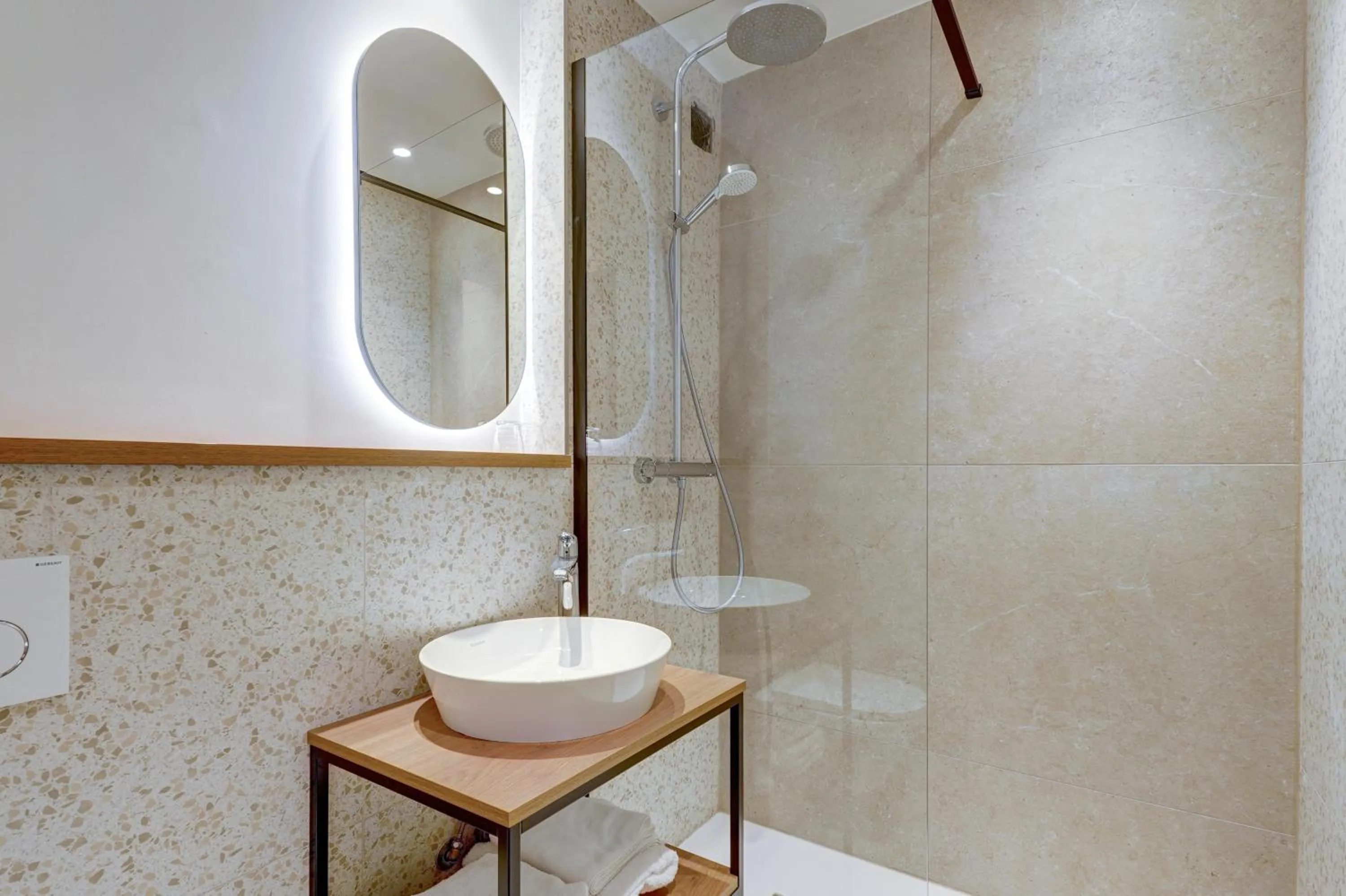 Kyriad Marseille Palais Des Congrès – Vélodrome