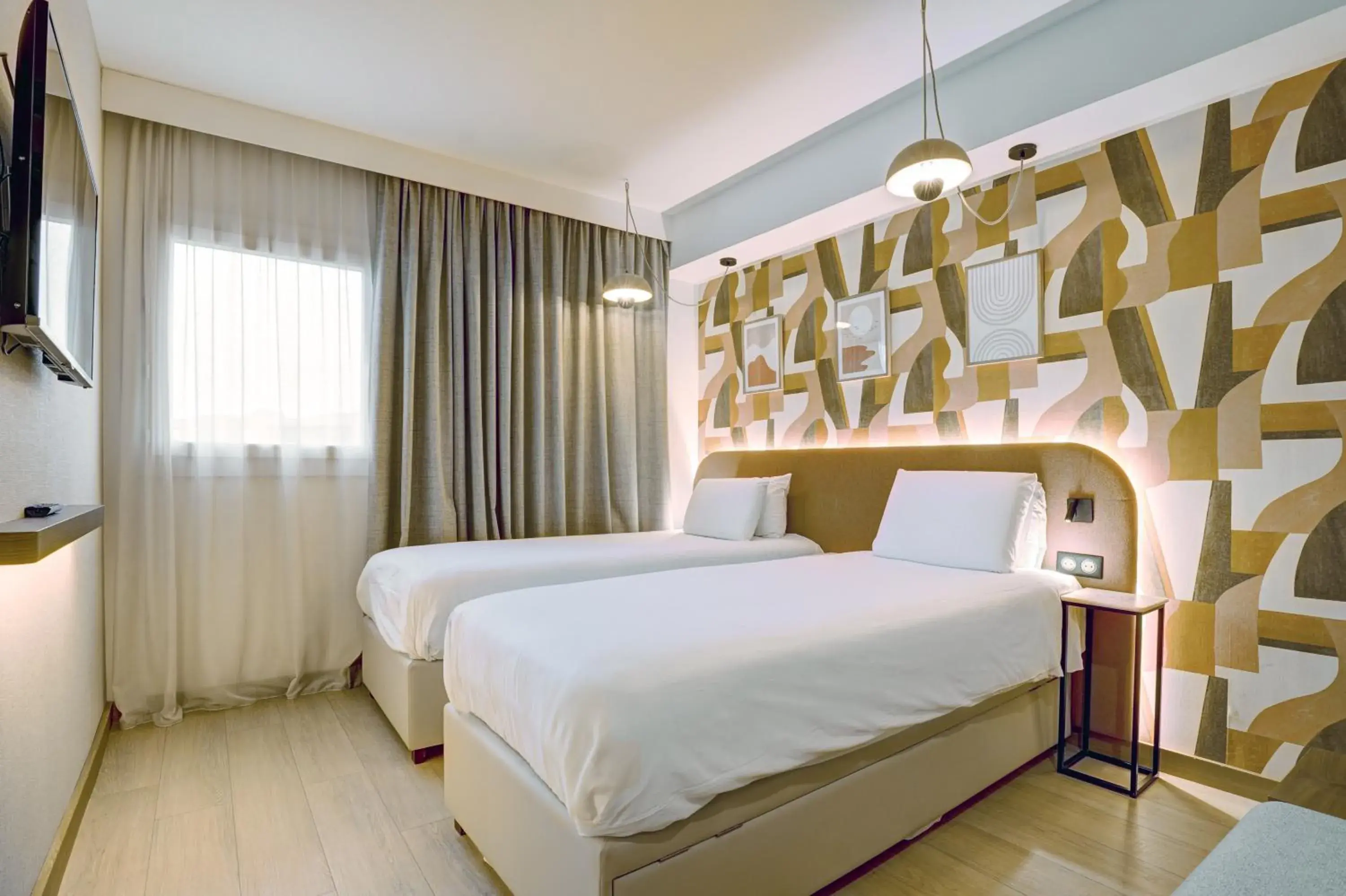 Twin Room in Kyriad Marseille Palais Des Congrès – Vélodrome Twin Room in Kyriad Marseille Palais Des Congrès – Vélodrome