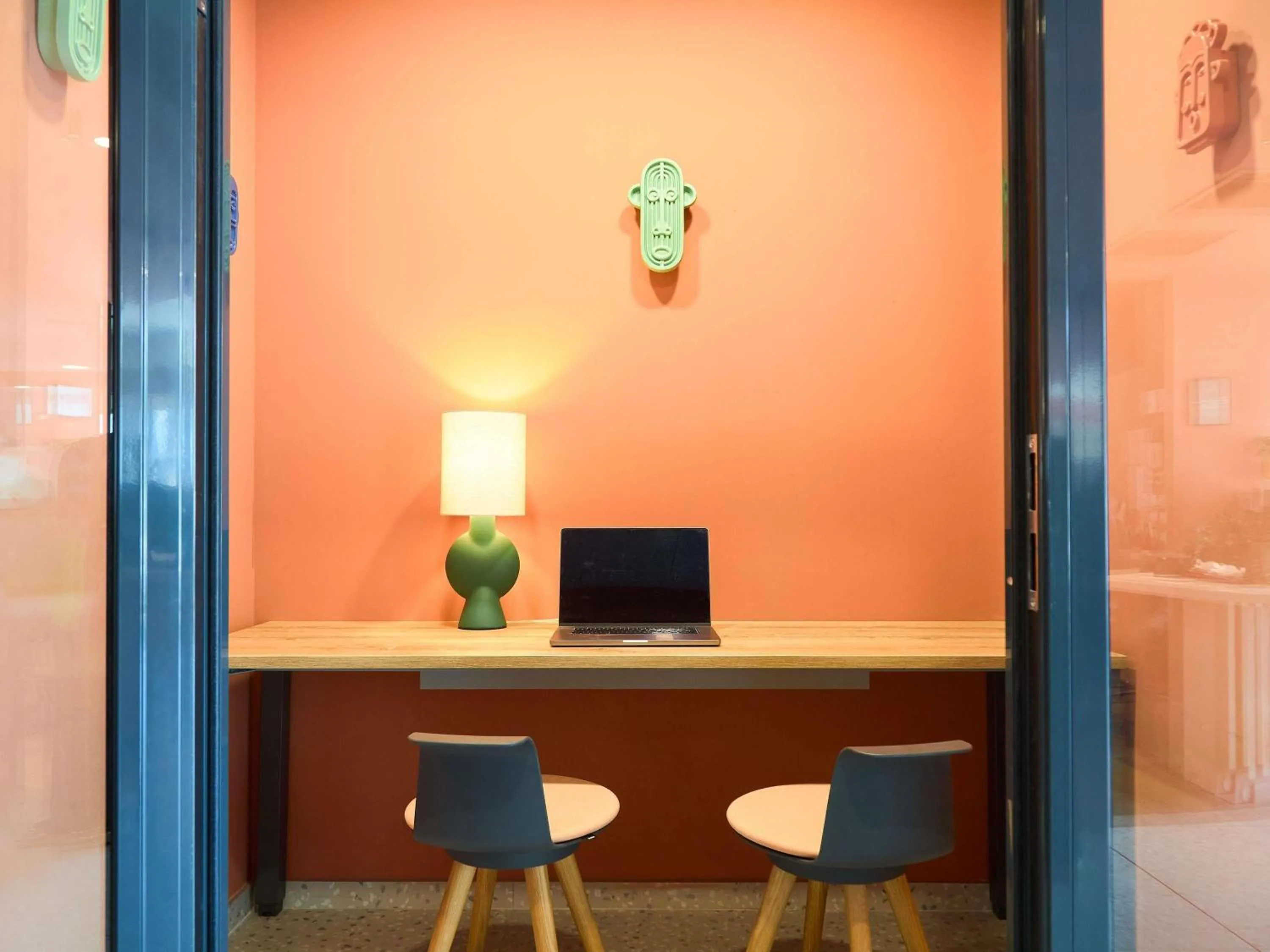 Meeting/conference room in ibis Styles Marseille Palais des Congrès Vélodrome