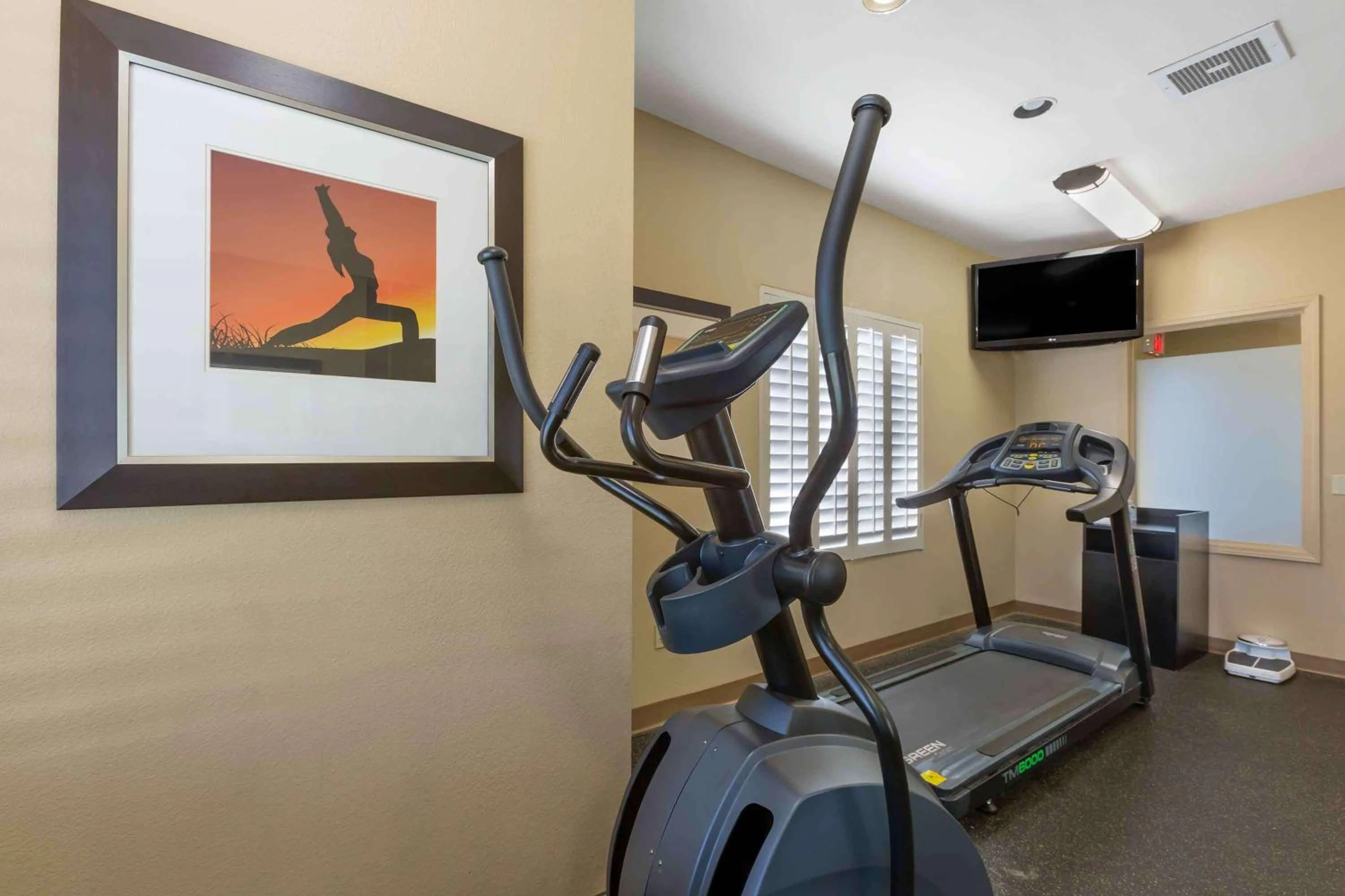 Fitness centre/facilities in Extended Stay America Suites - Phoenix - Chandler - E Chandler Blvd