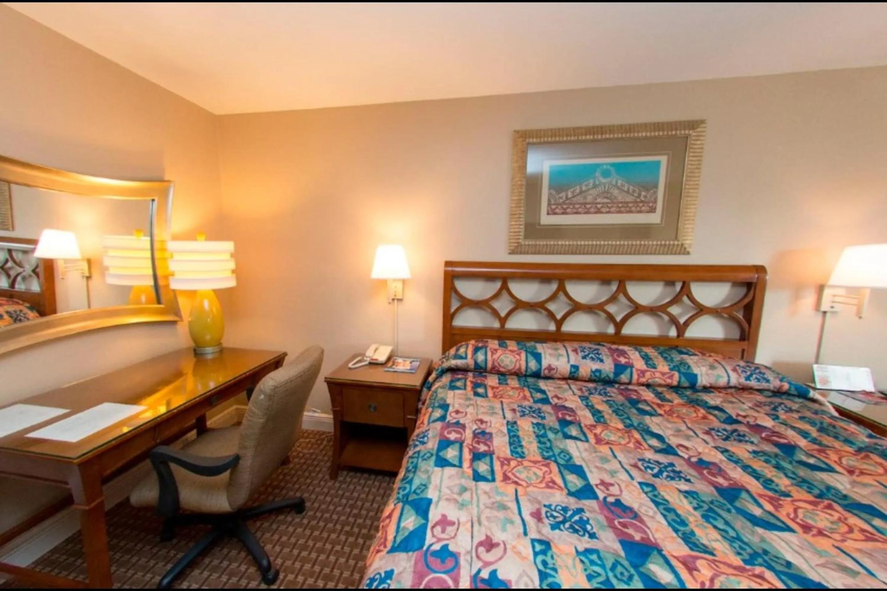 Bedroom in Audubon Inn Port Allen I-10