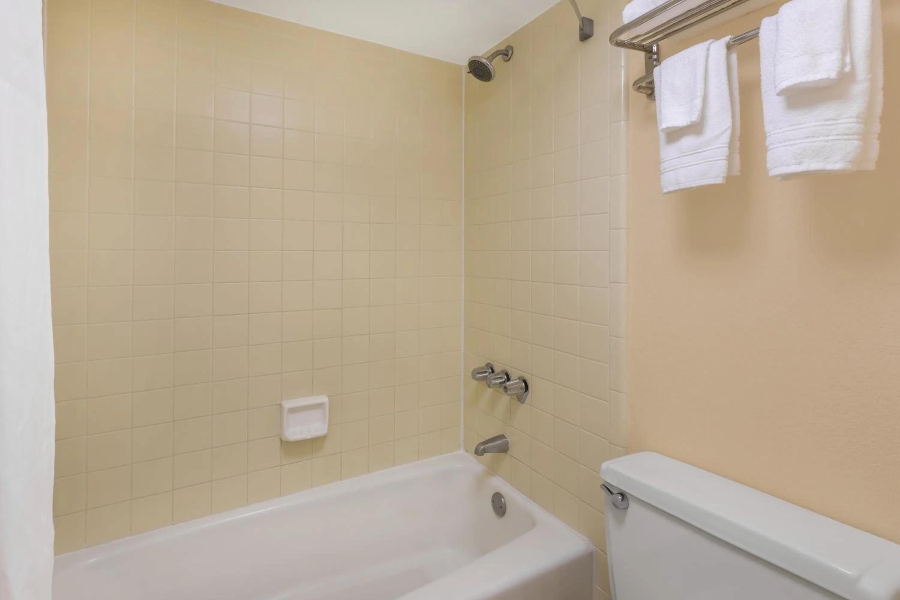 Days Inn by Wyndham Mt Pleasant-Charleston-Patriots Point