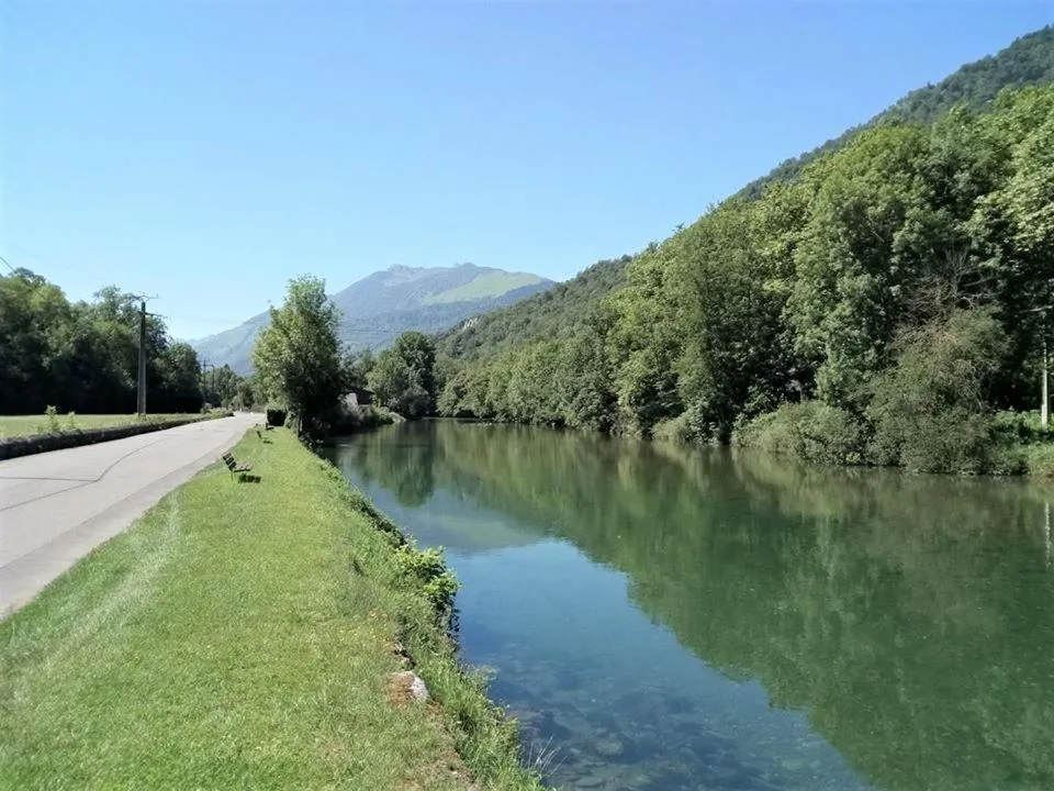 River view in GREEN BIKE PYRENEES