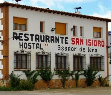 Property building in HOSTAL RESTAURANTE SAN ISIDRO