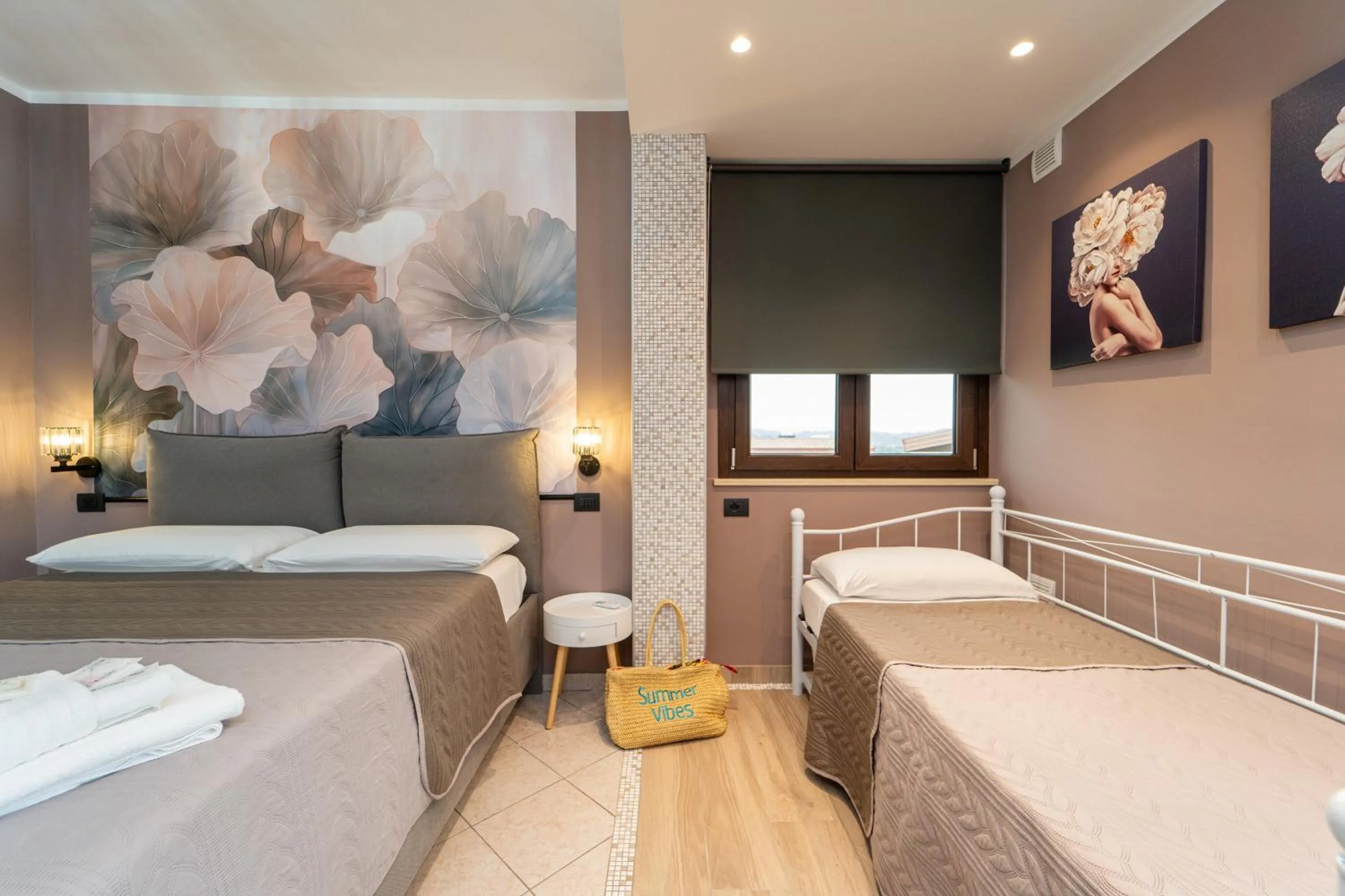 Bed in B&B Golden House & spa