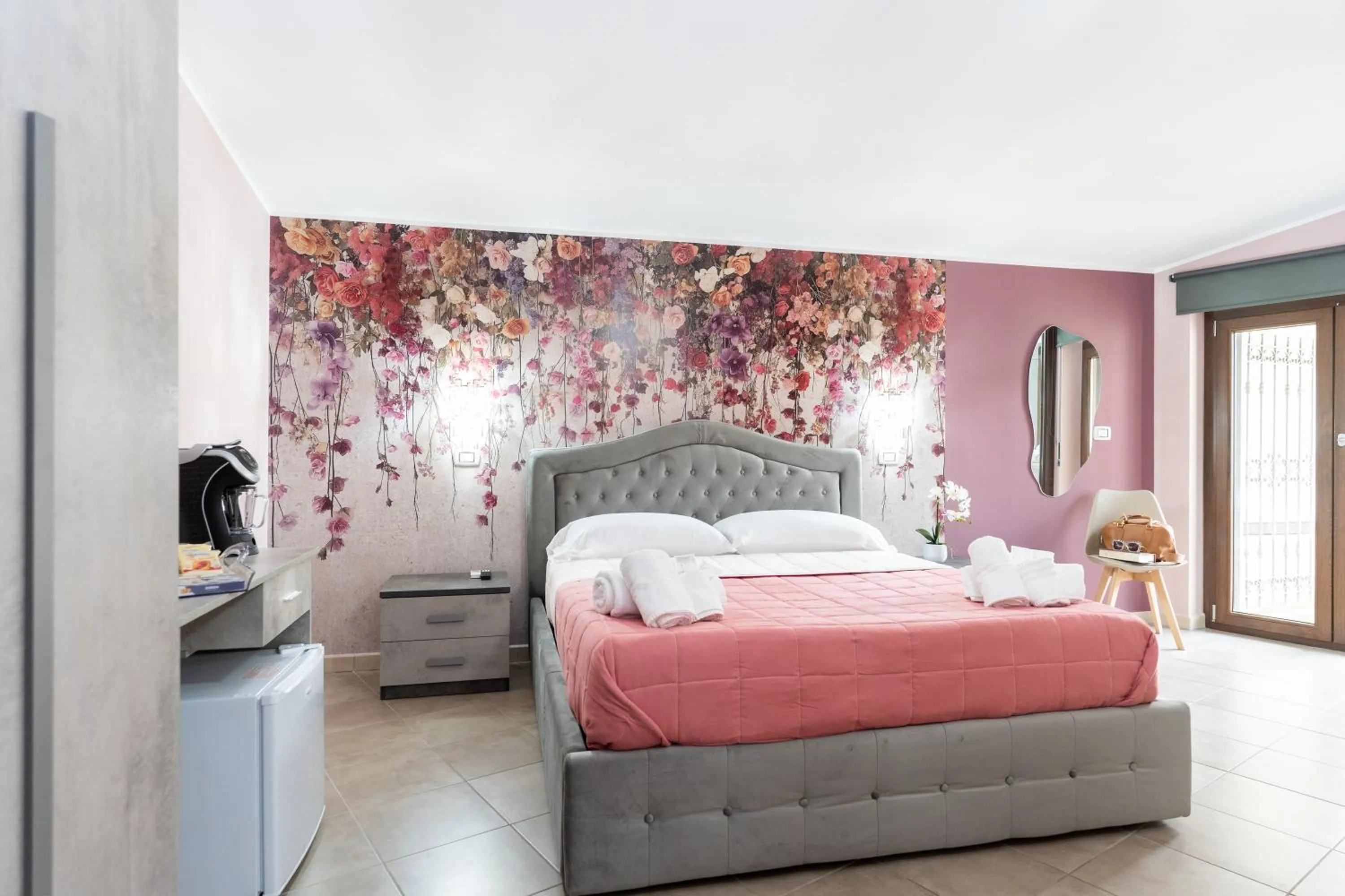 Bed in B&B Golden House & spa