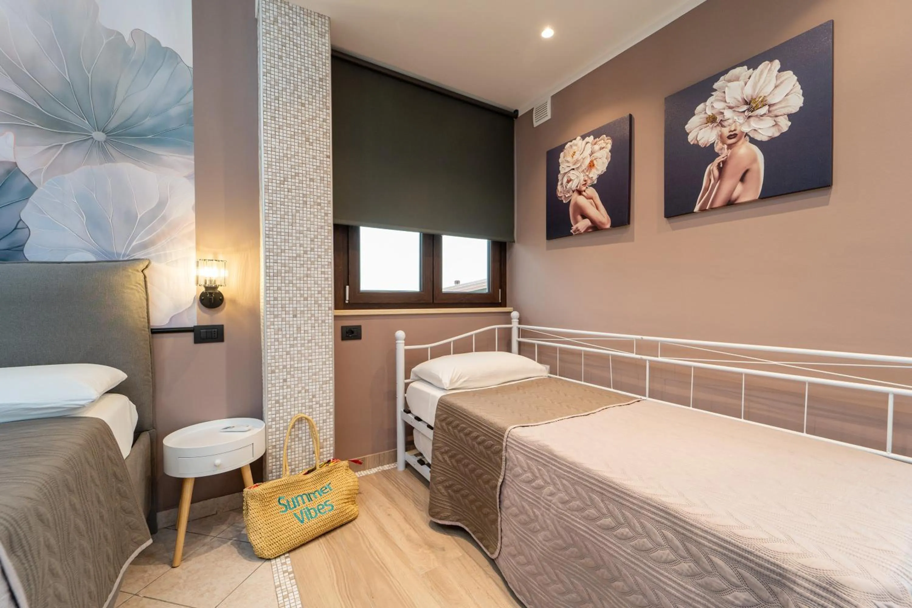 Bed in B&B Golden House & spa