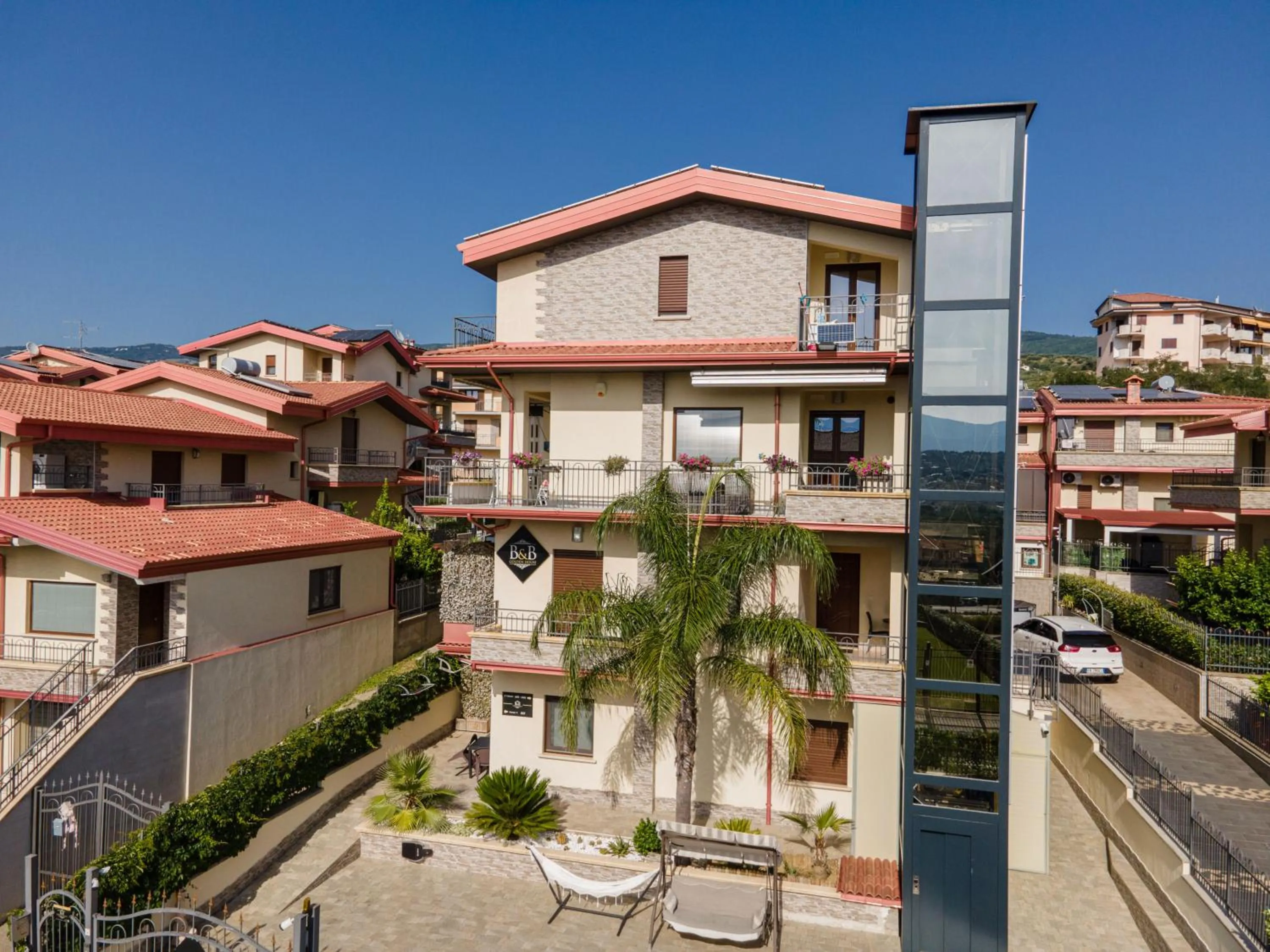 B&B Golden House & spa