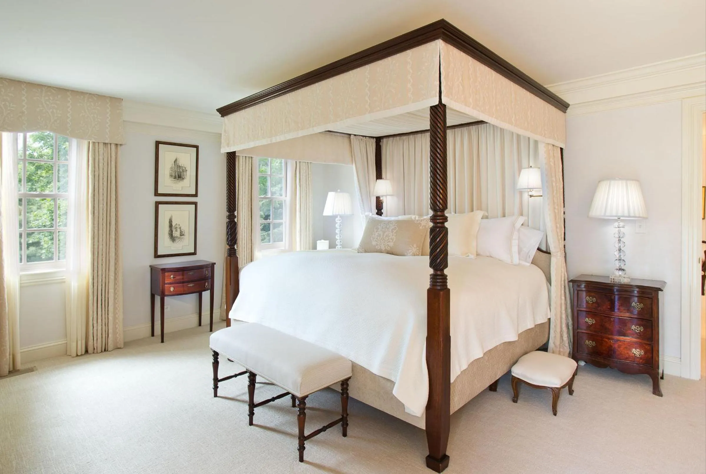 Bed in The Mayflower Inn & Spa, Auberge Collection