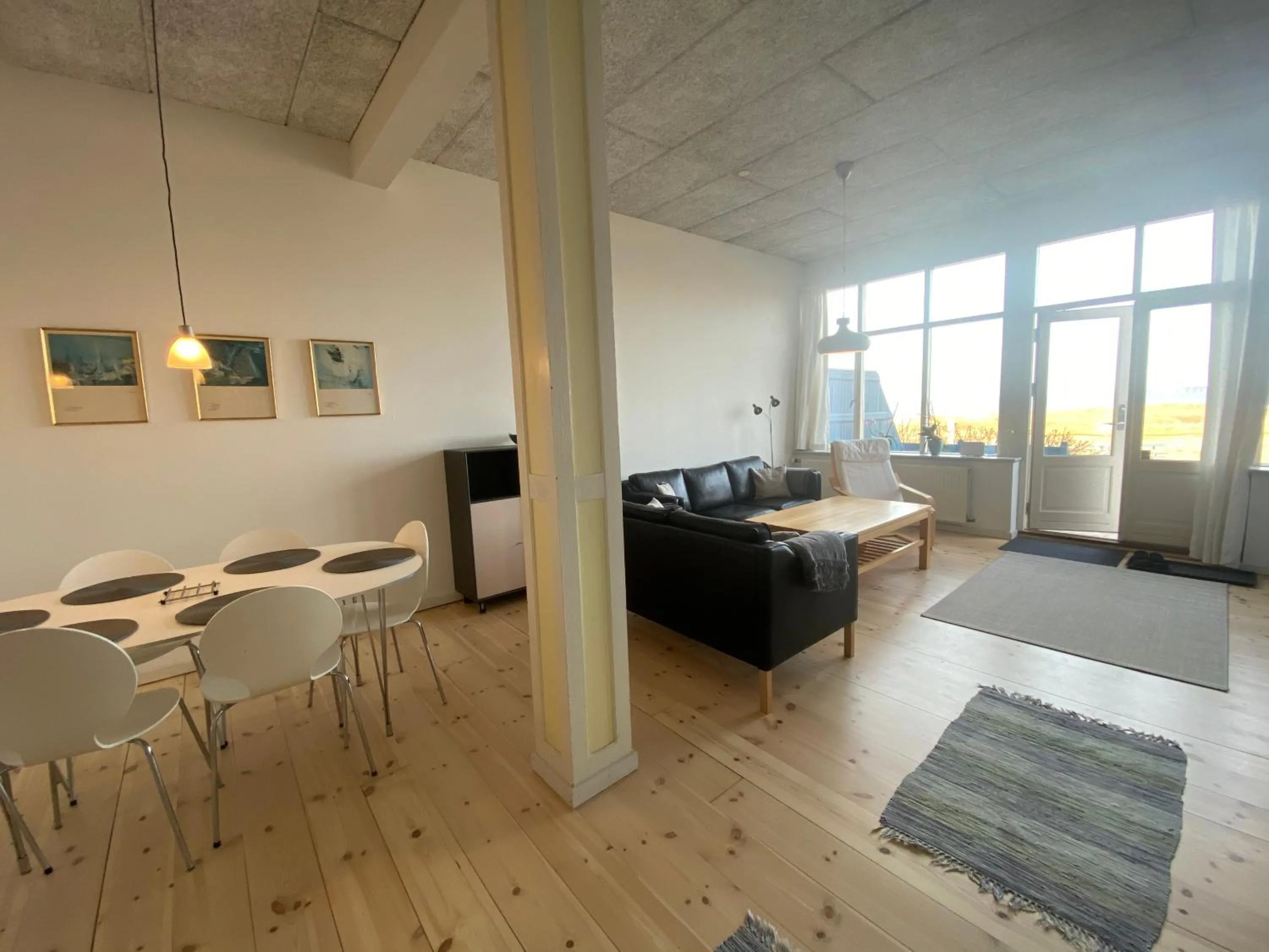 Living room in Skærven Beachfront Apartments and Cottage
