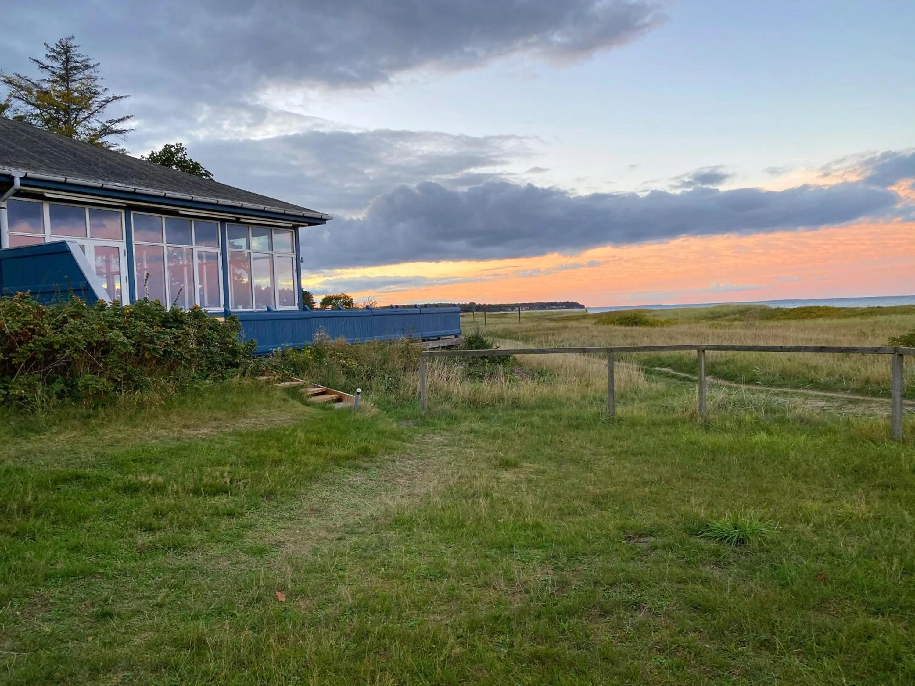 Property building in Skærven Beachfront Apartments and Cottage