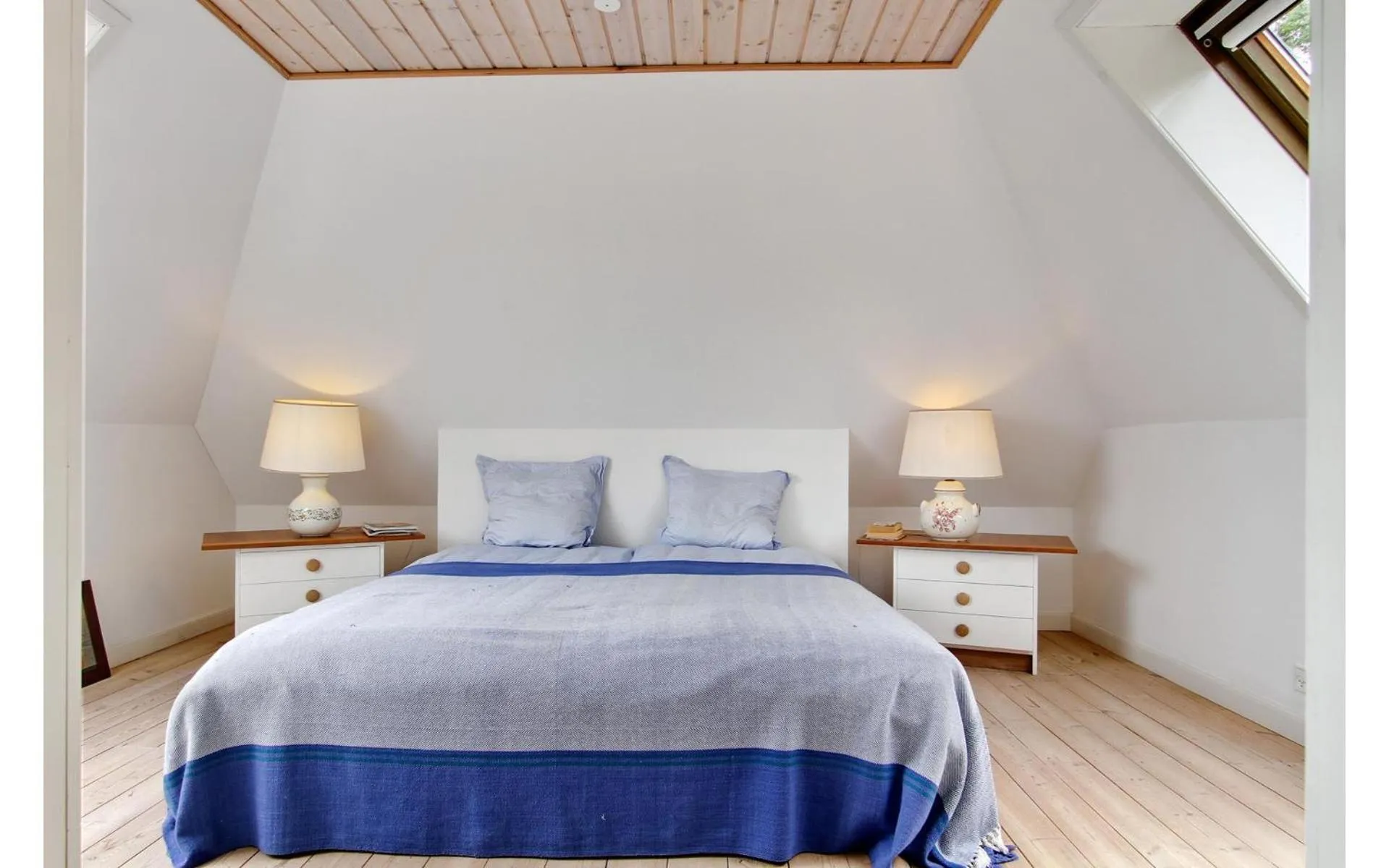 Bed in Skærven Beachfront Apartments and Cottage