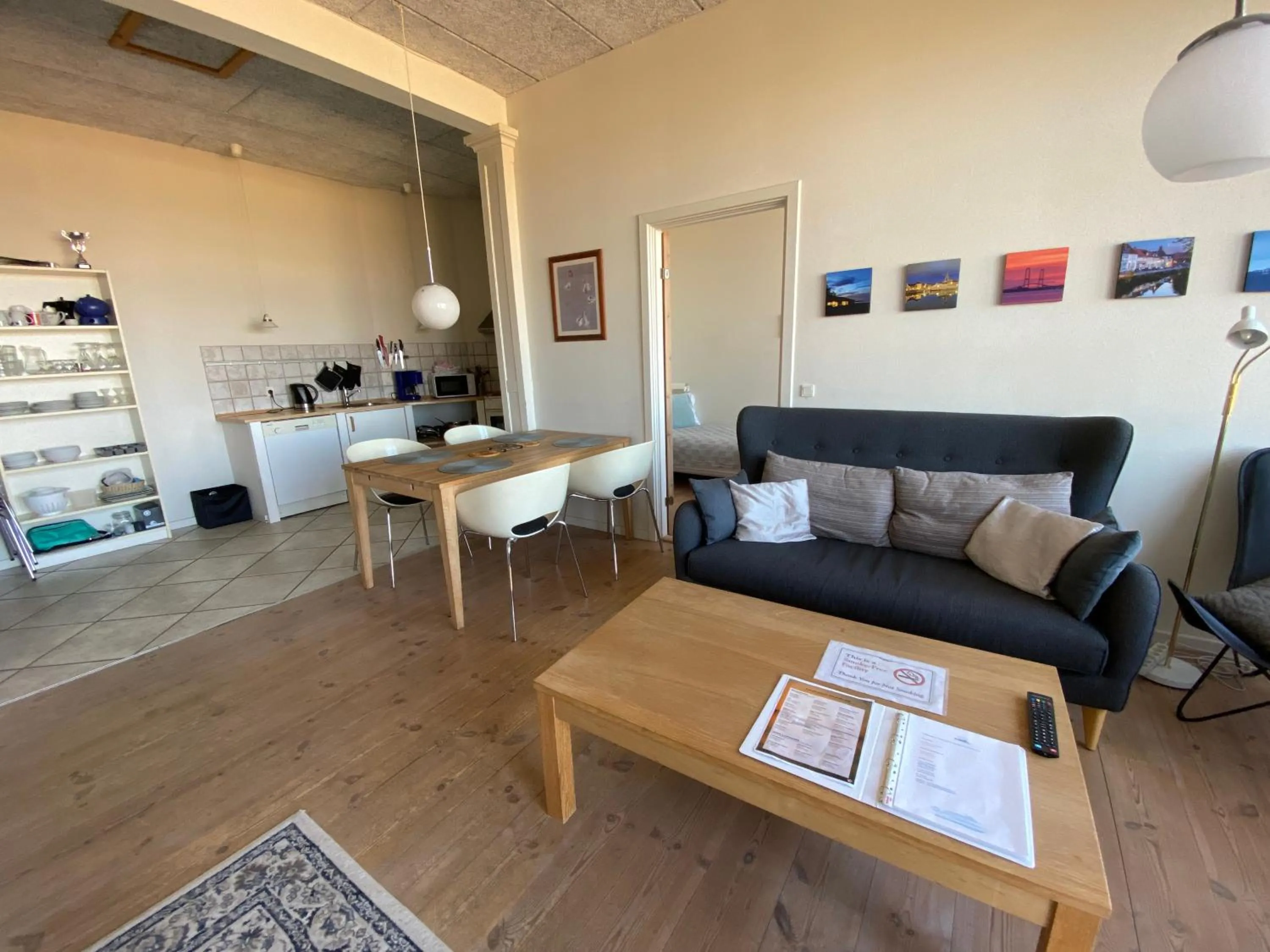 Kitchen or kitchenette in Skærven Beachfront Apartments and Cottage