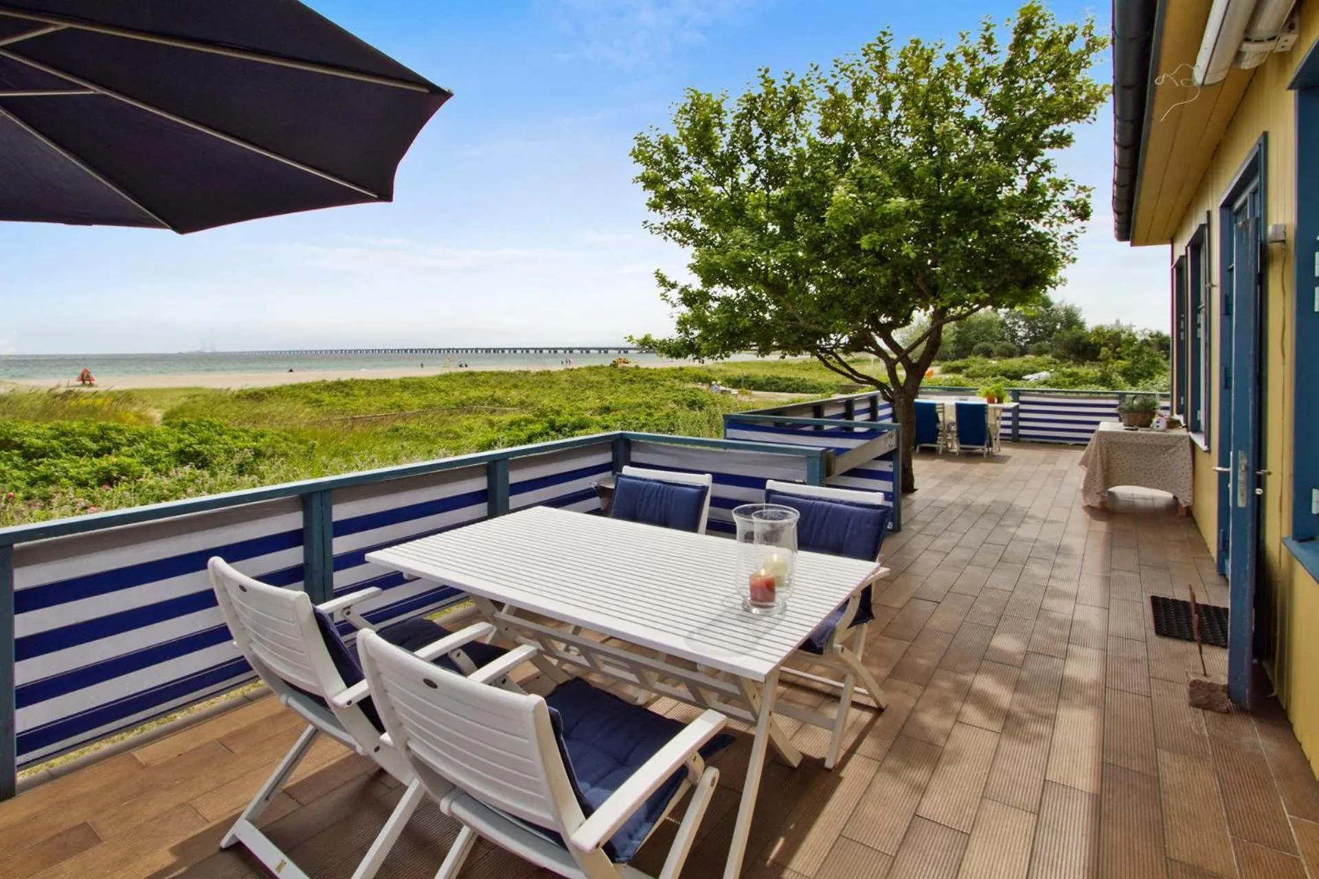 Patio in Skærven Beachfront Apartments and Cottage