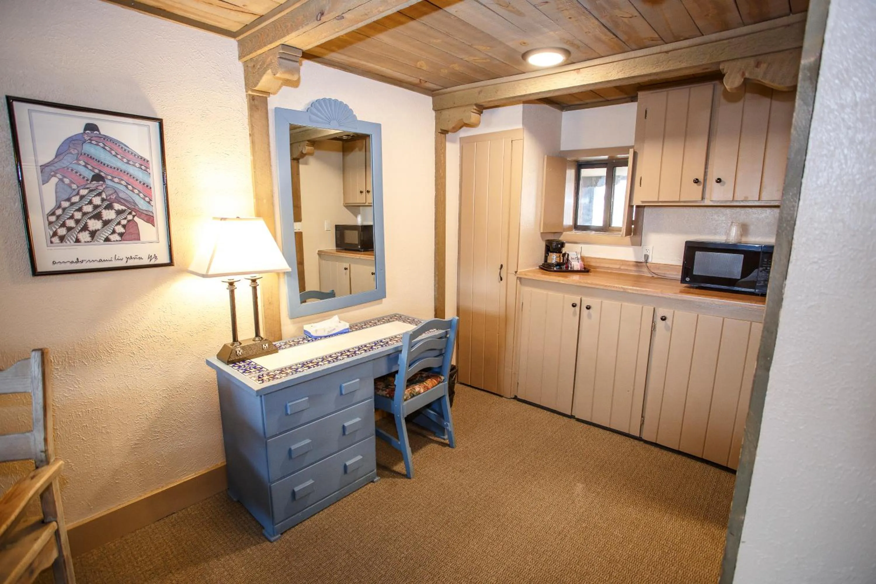 Kitchen or kitchenette in Chama Trails Motel