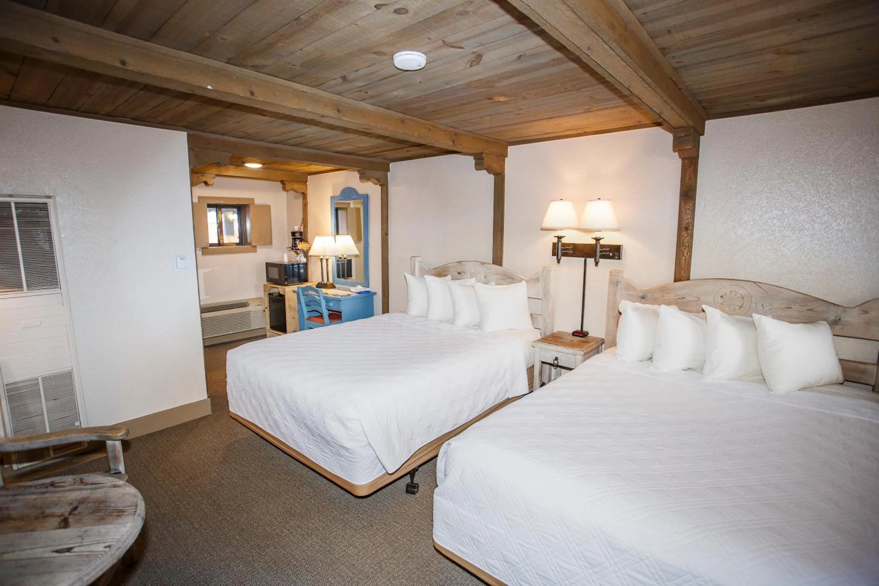 Bed in Chama Trails Motel