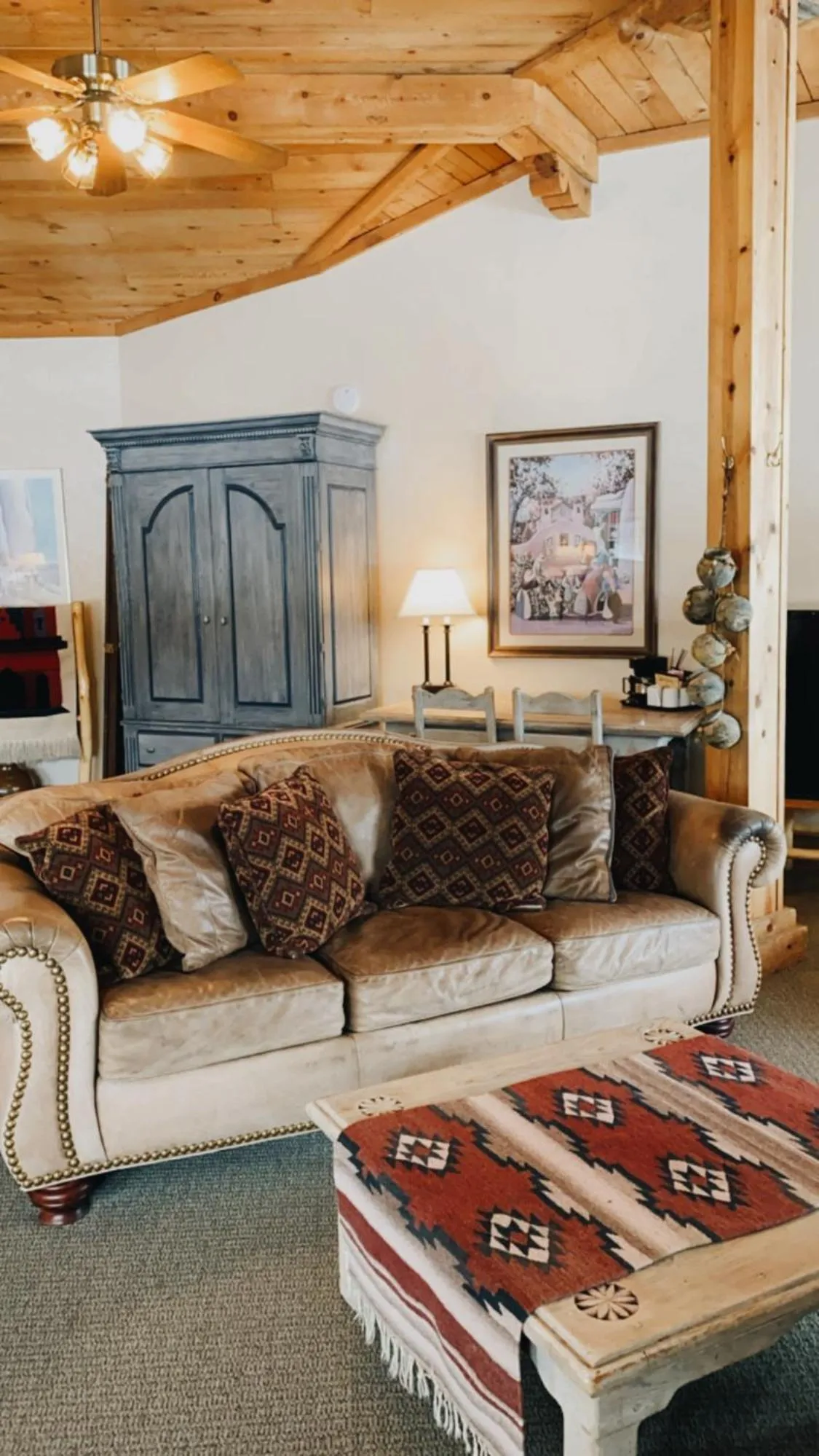 Seating area in Chama Trails Motel