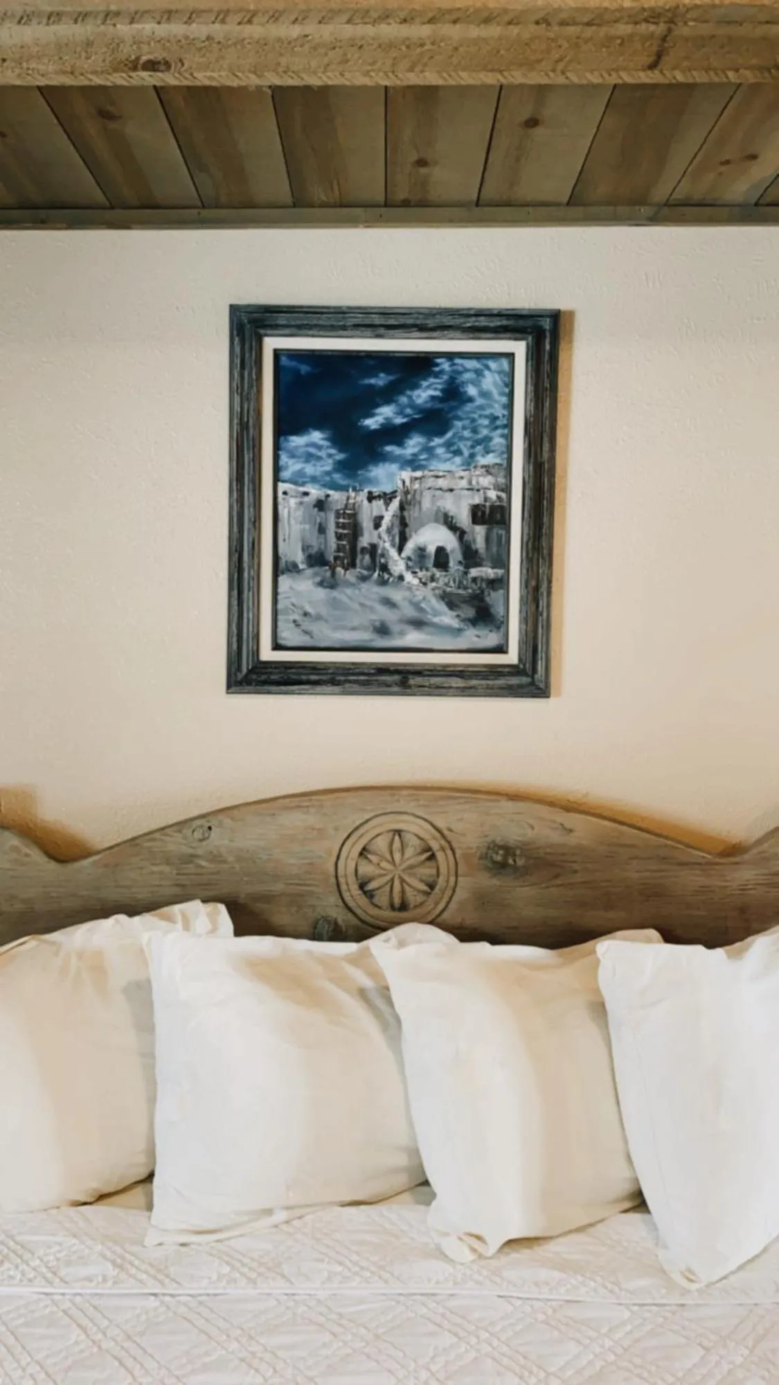 Bed in Chama Trails Motel