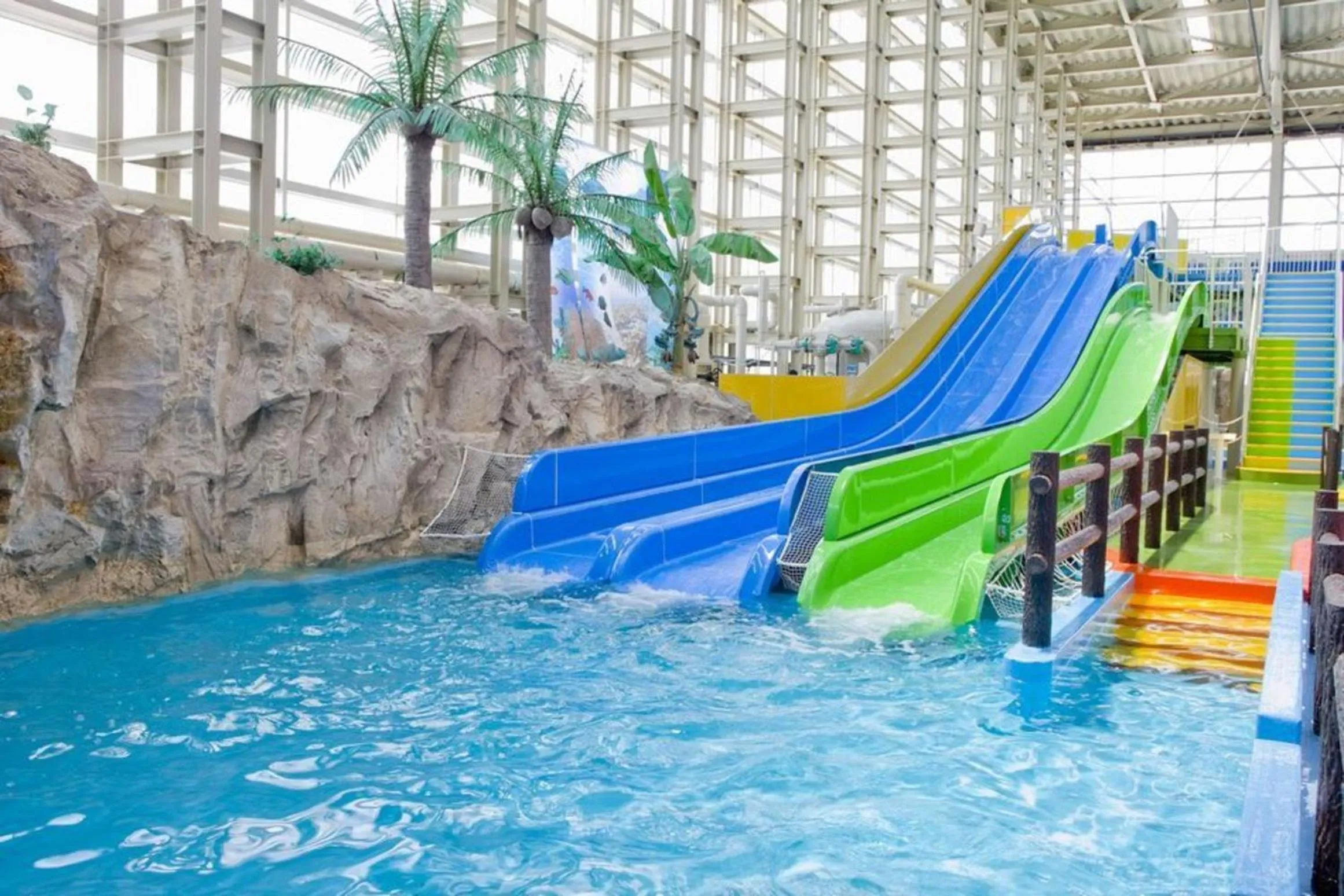 Pool view in Spa World HOTEL&RESORT