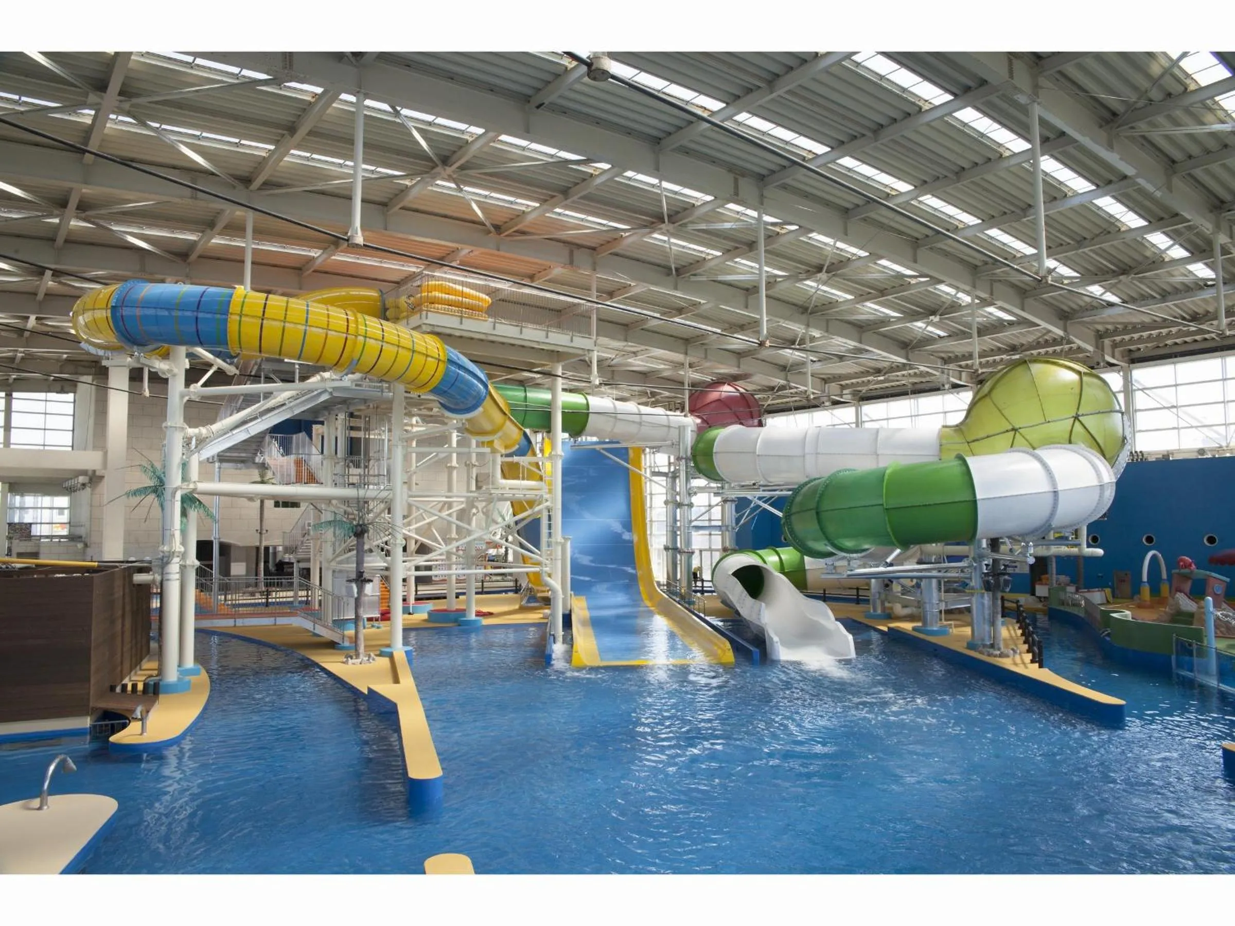 Pool view in Spa World HOTEL&RESORT