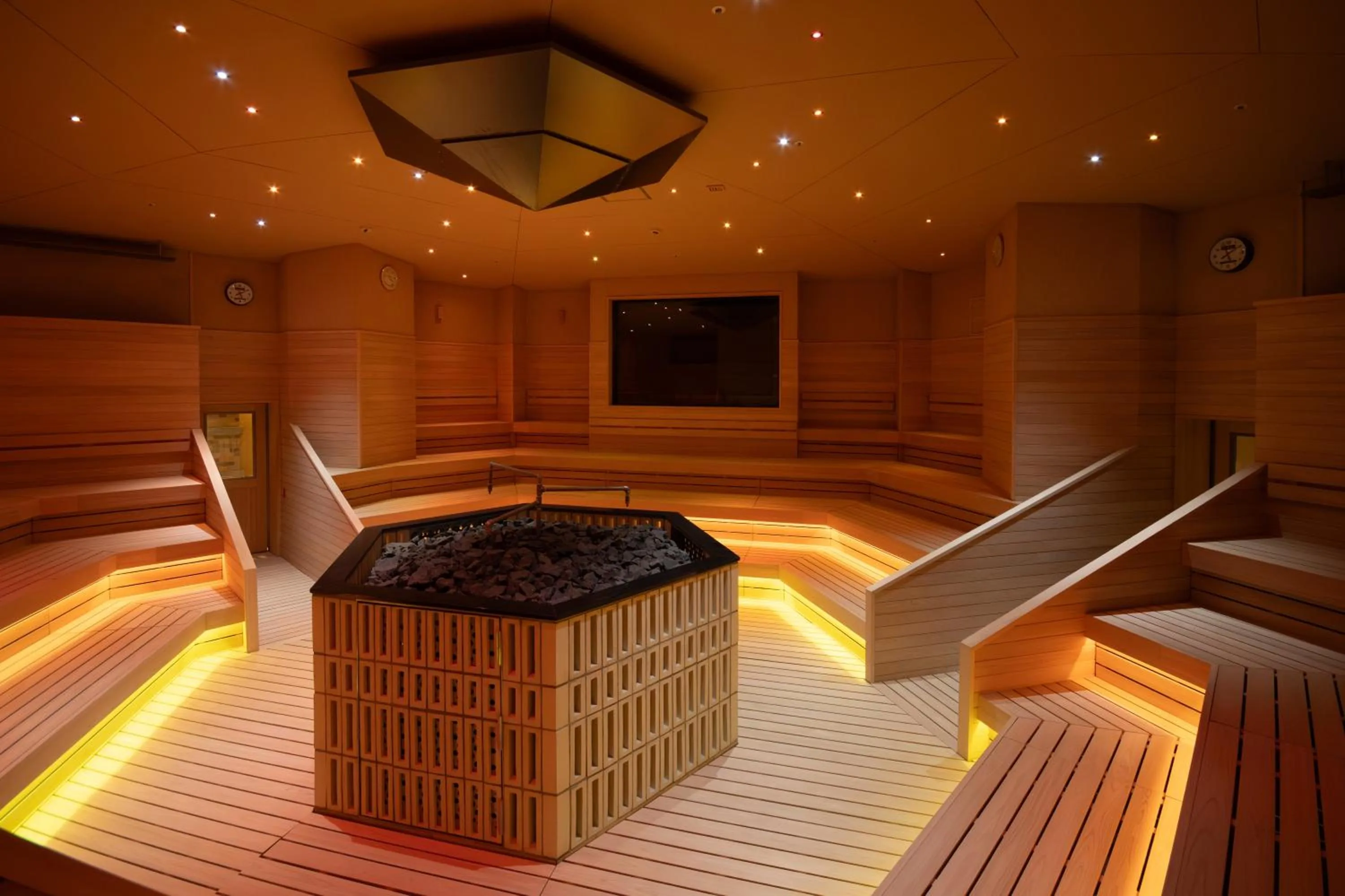 Spa World HOTEL&RESORT