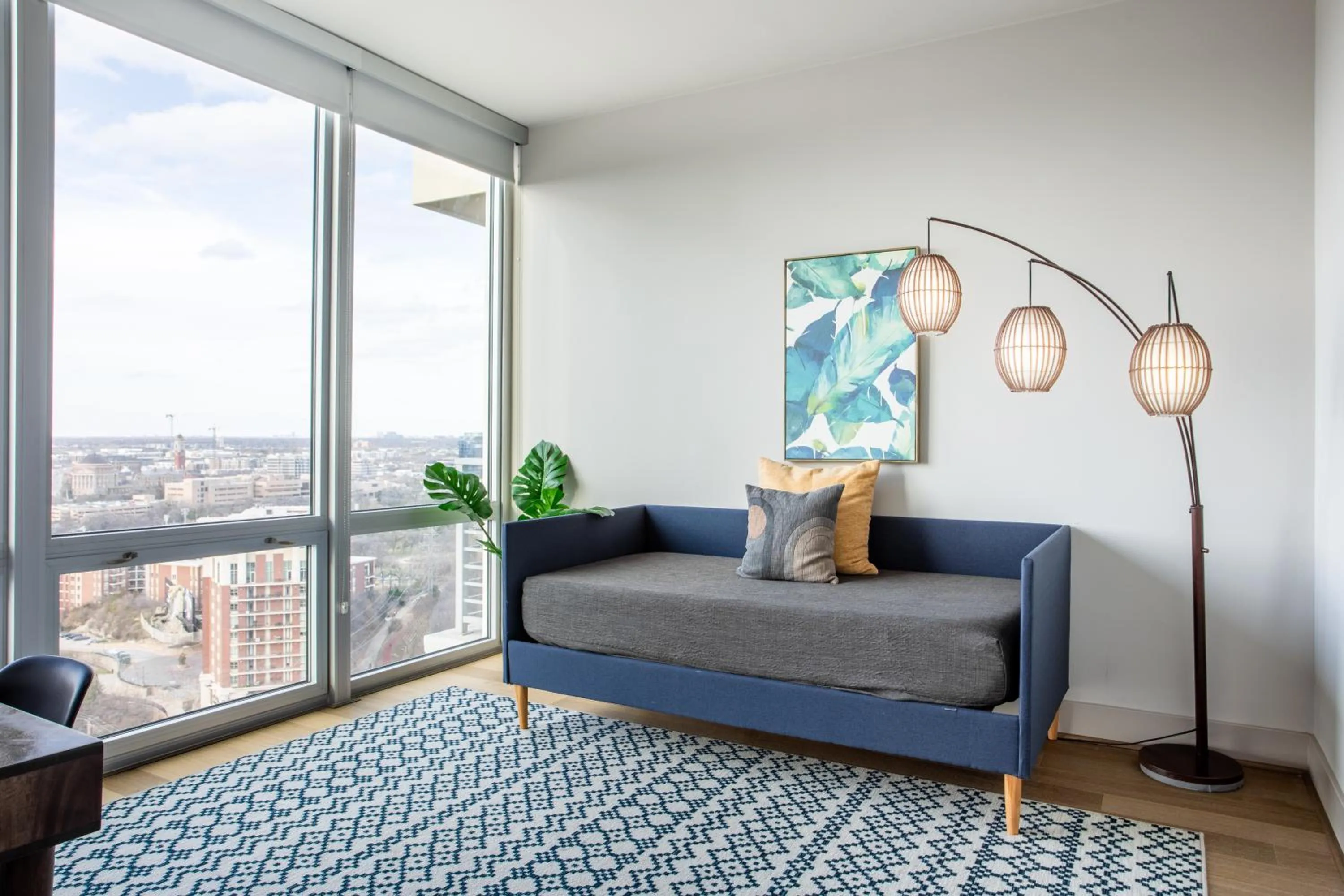 Bed in Mint House Dallas - Victory Park