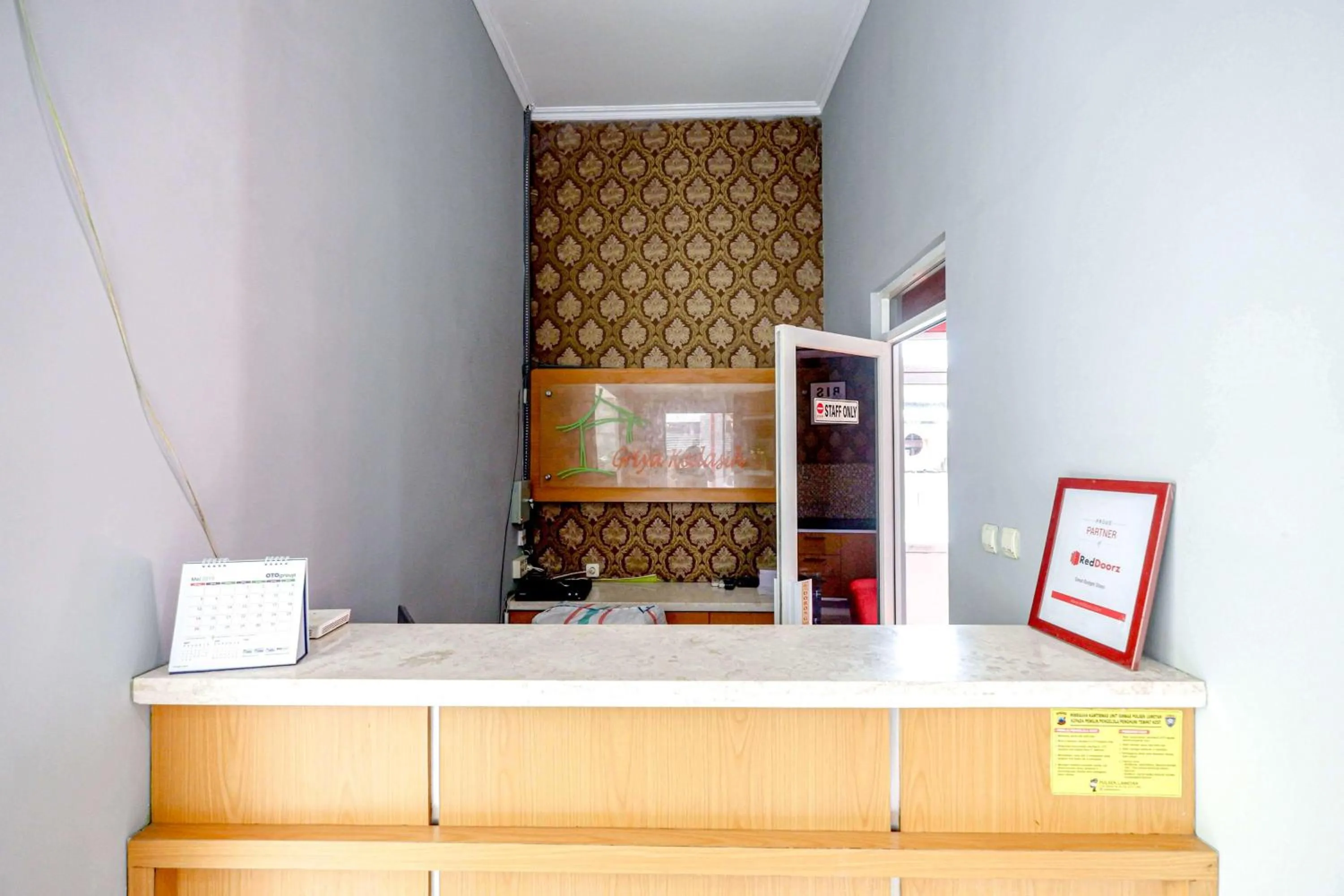 Lobby or reception in RedDoorz near Solo Square 3