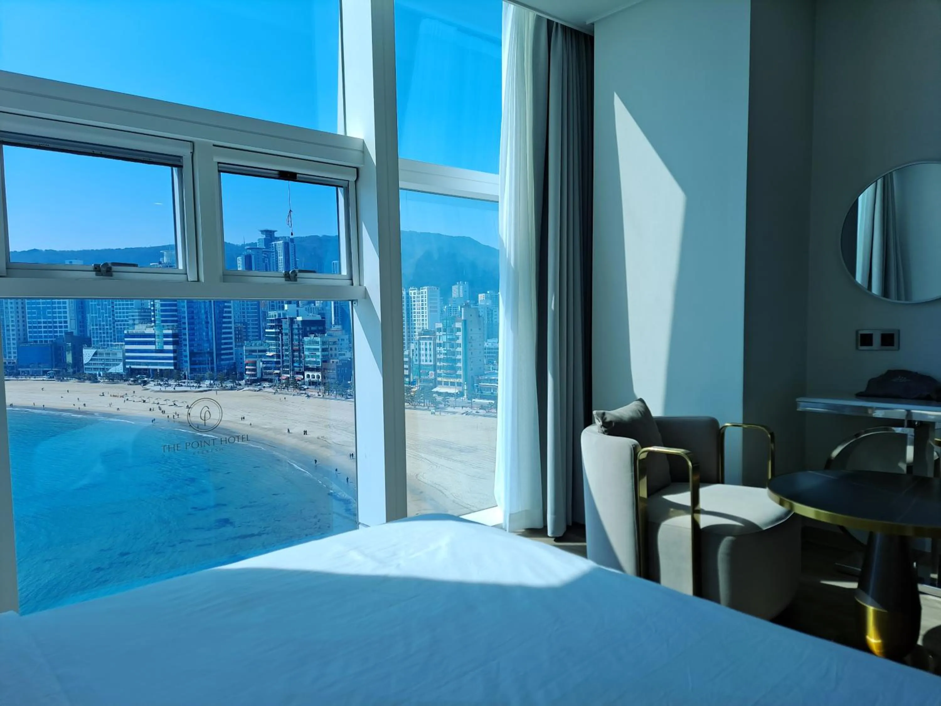 Bed in Ocean The Point Hotel Busan