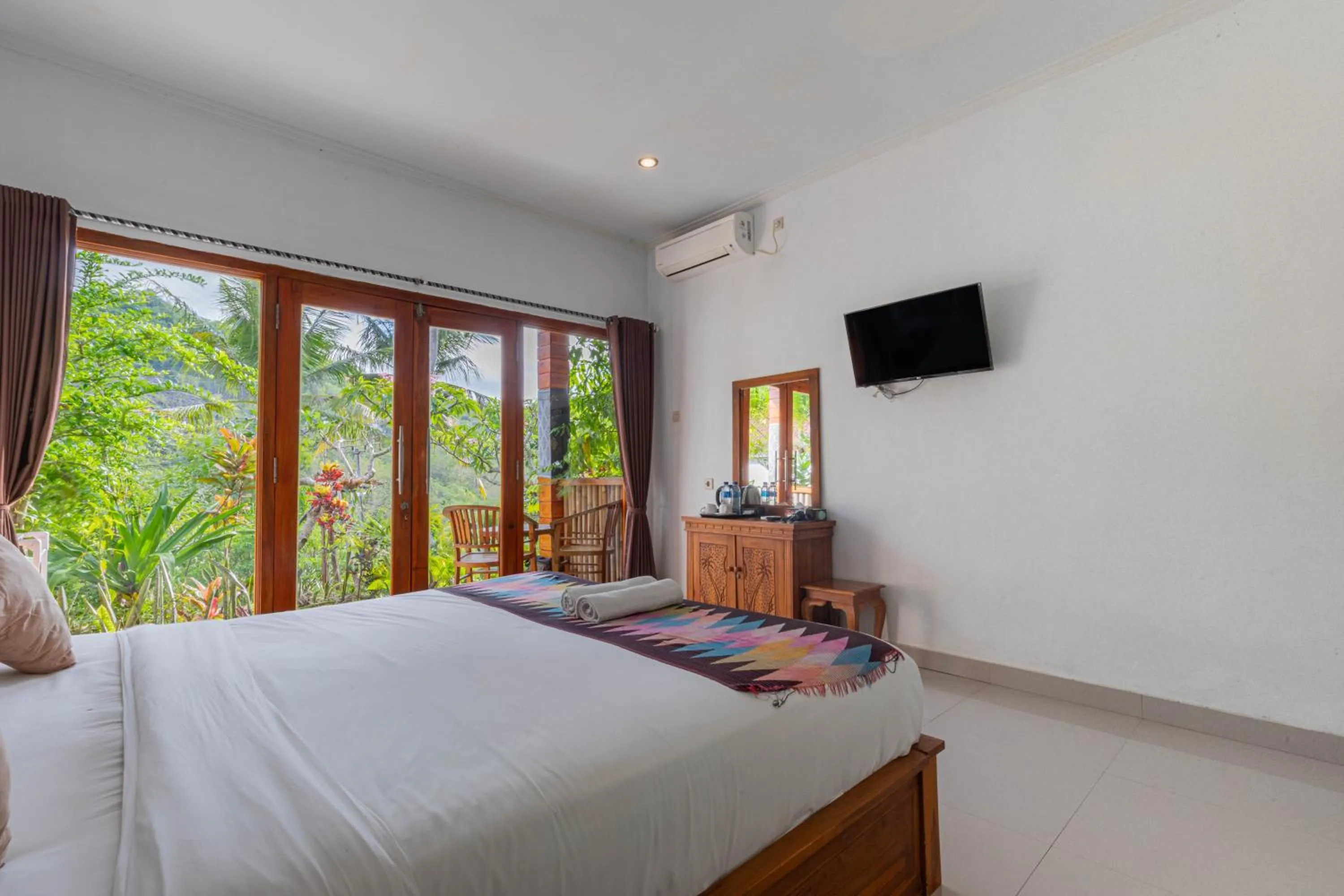 Bedroom, Bed in Bhavana Cottage