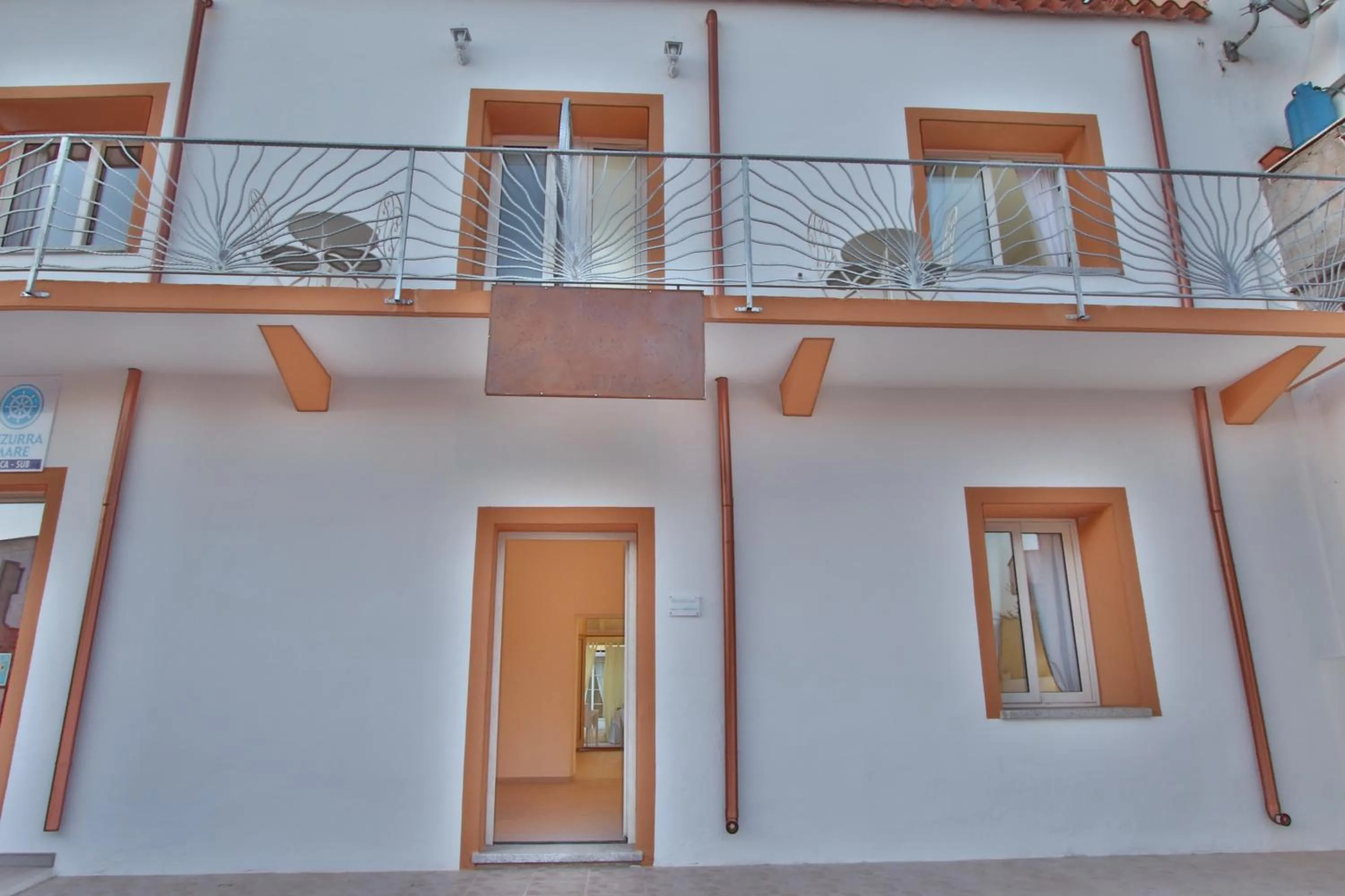 Facade/entrance in B&B Sole E Luna