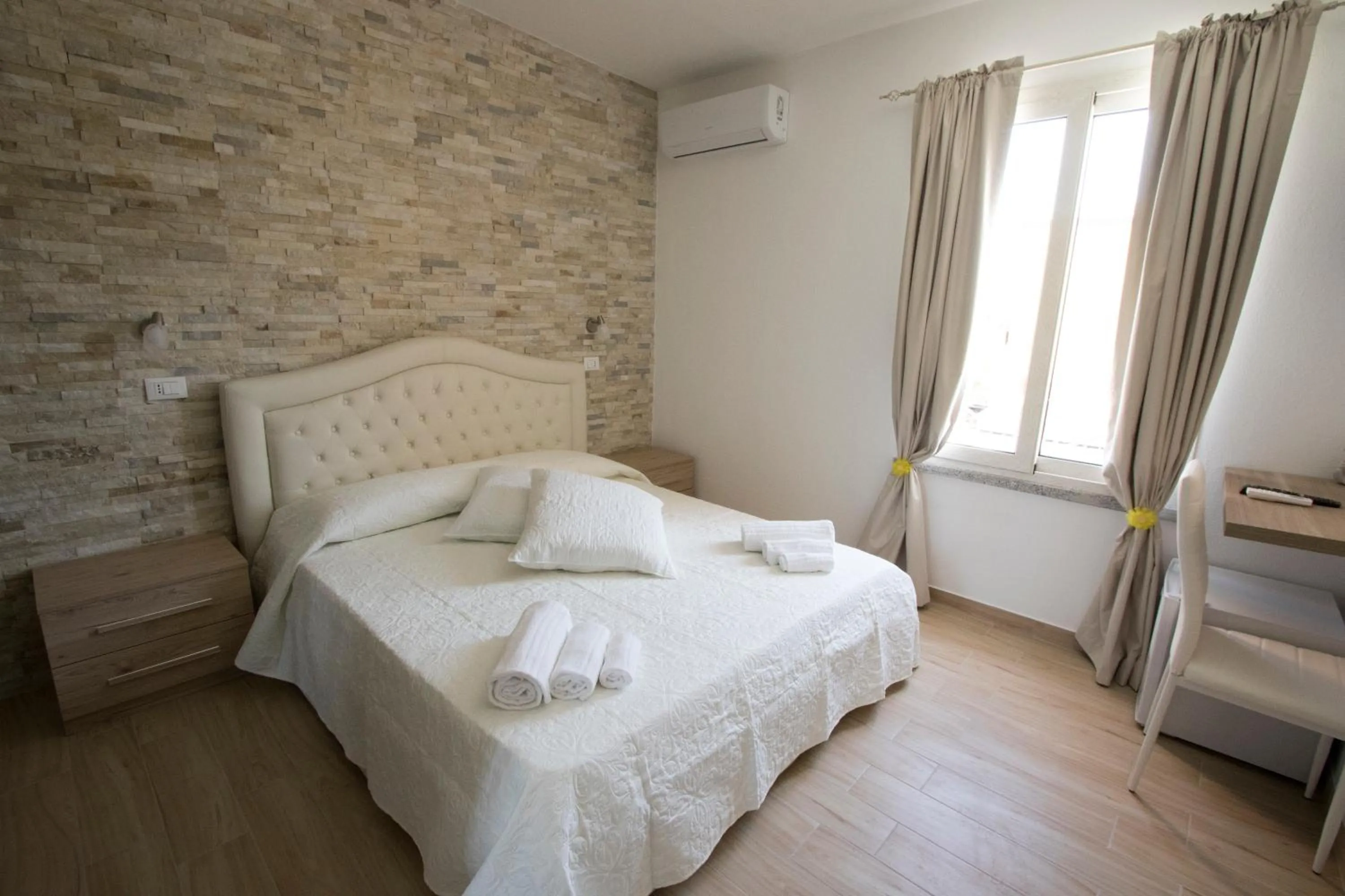 Photo of the whole room, Bed in B&B Sole E Luna