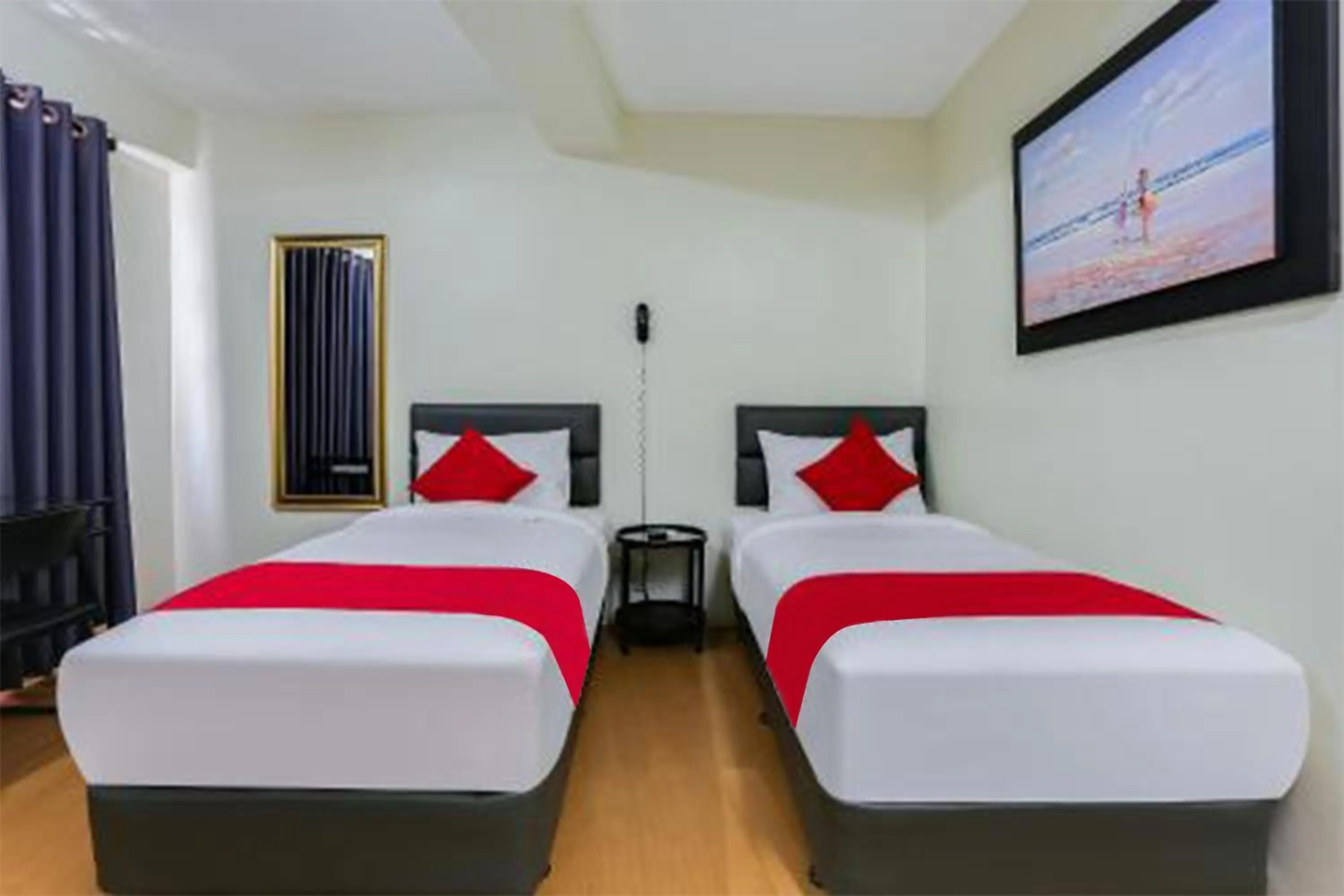 Bed in Anglo Residences Manila