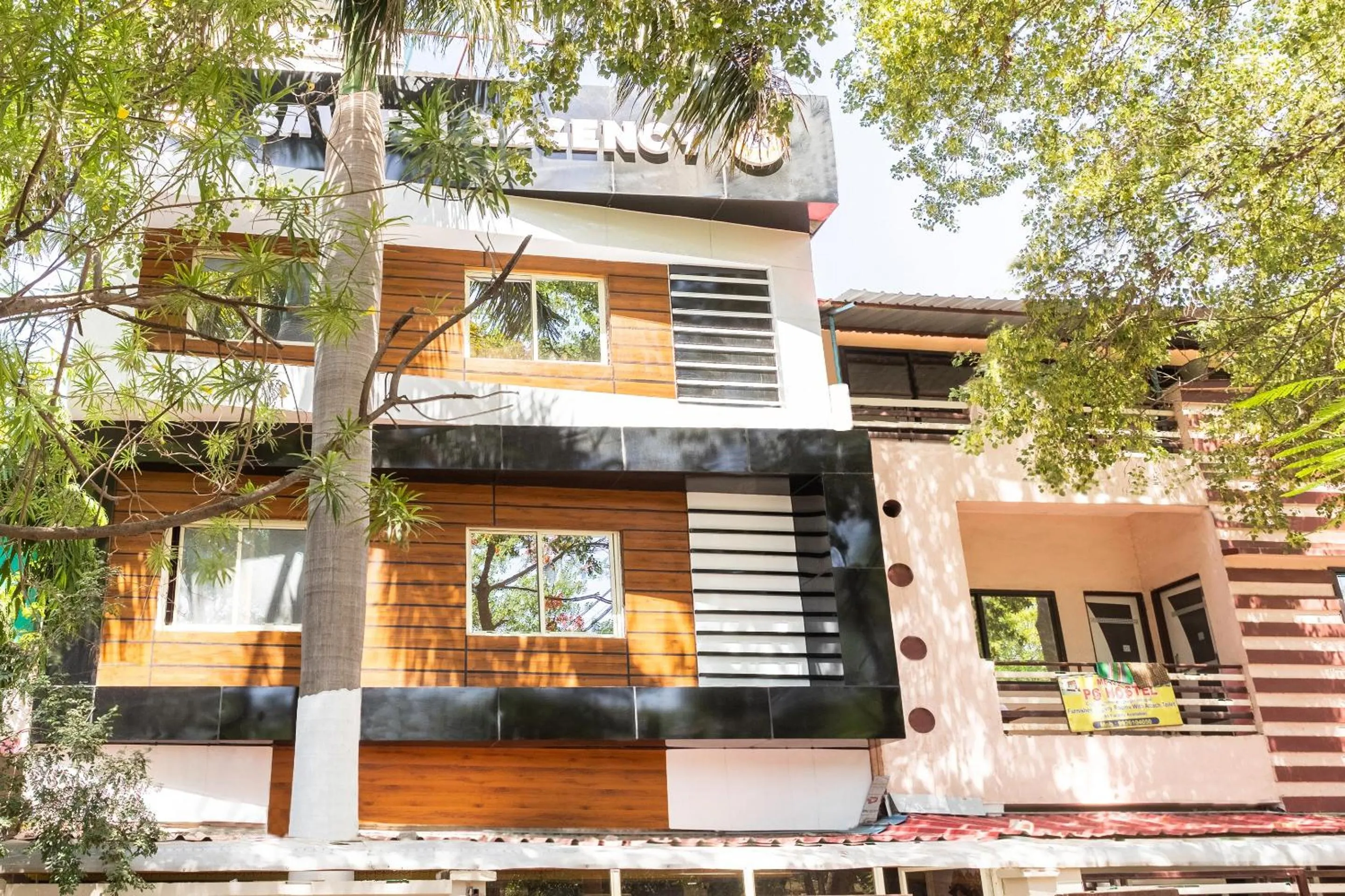 Facade/entrance in Hotel O Savitri Regency