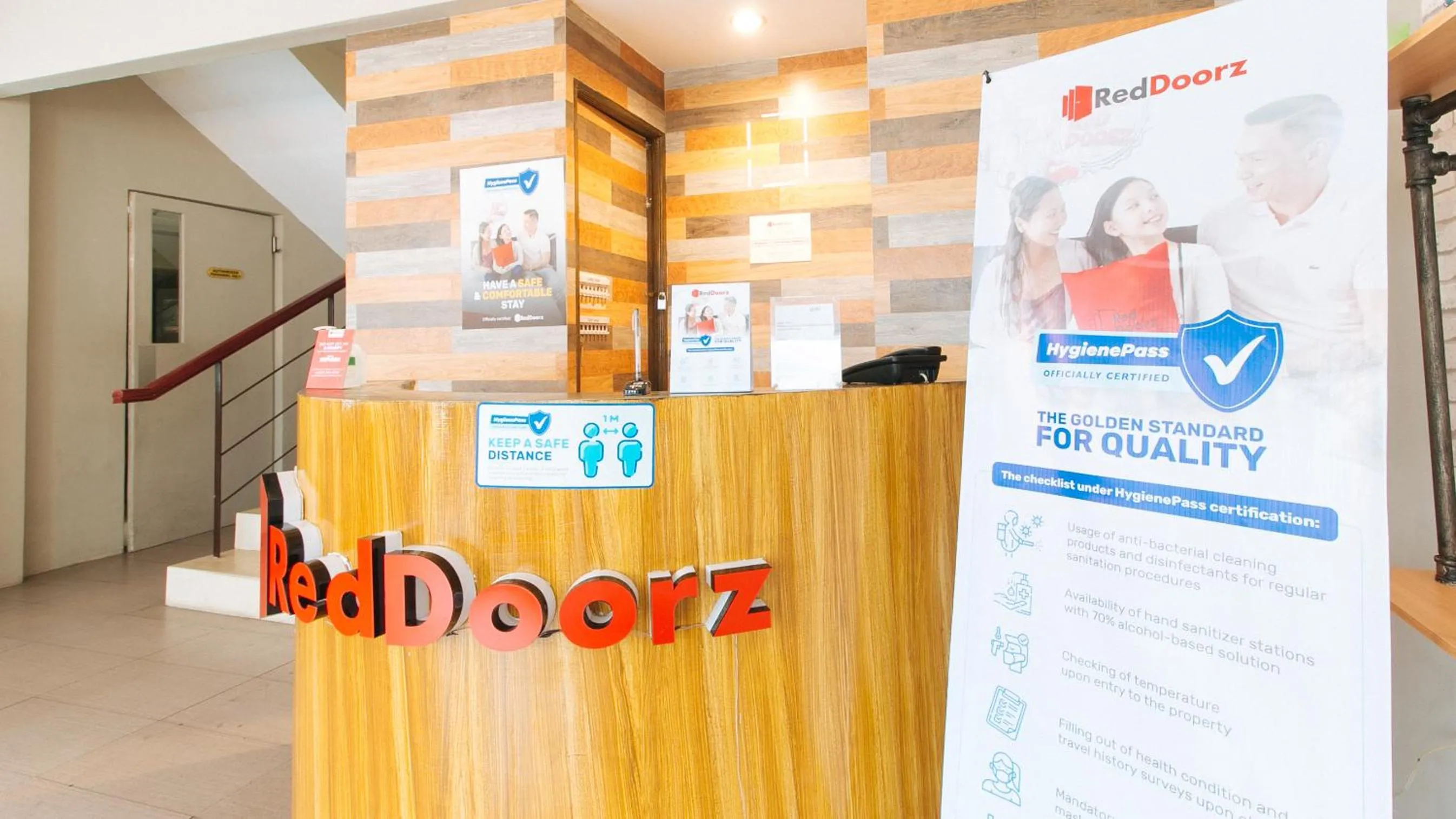 Lobby or reception in RedDoorz near Osmeña Hway2 - Quarantine Hotel