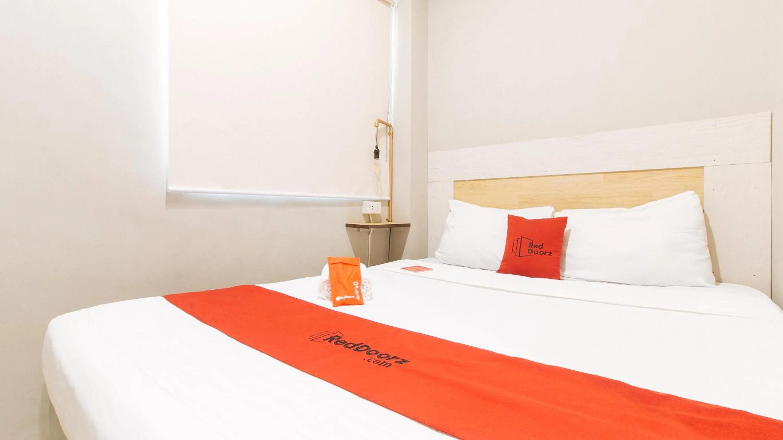 Bedroom in RedDoorz near Osmeña Hway2 - Quarantine Hotel