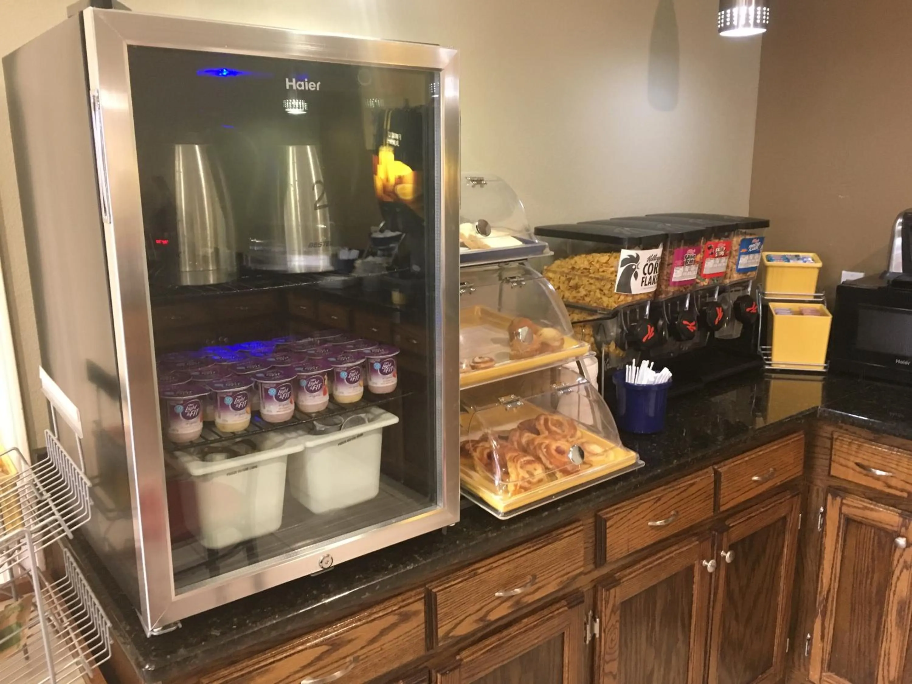 Breakfast in Days Inn by Wyndham Yazoo City