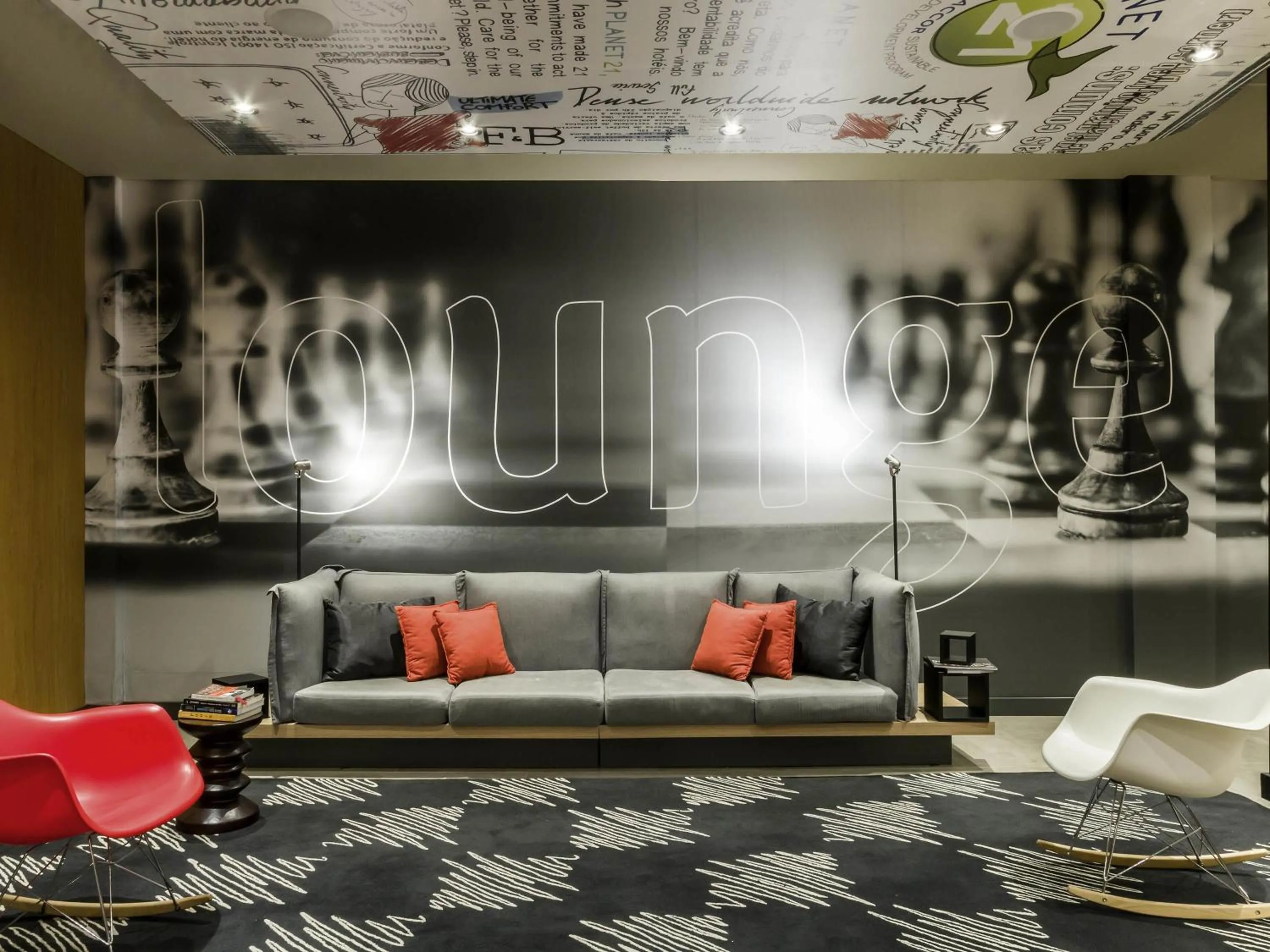 Other in Ibis Americana