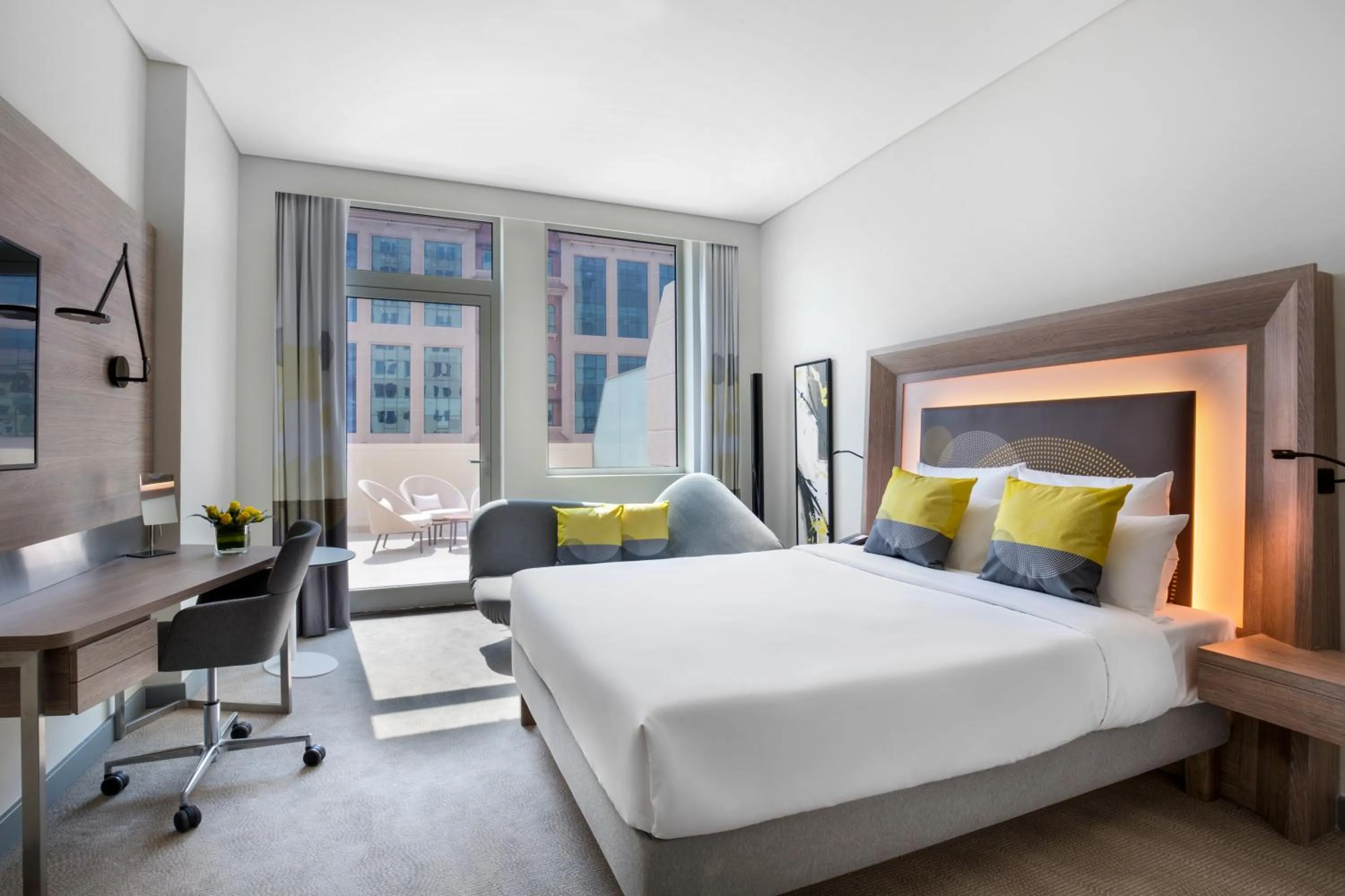 Bedroom, Bed in Novotel Bur Dubai - Healthcare City