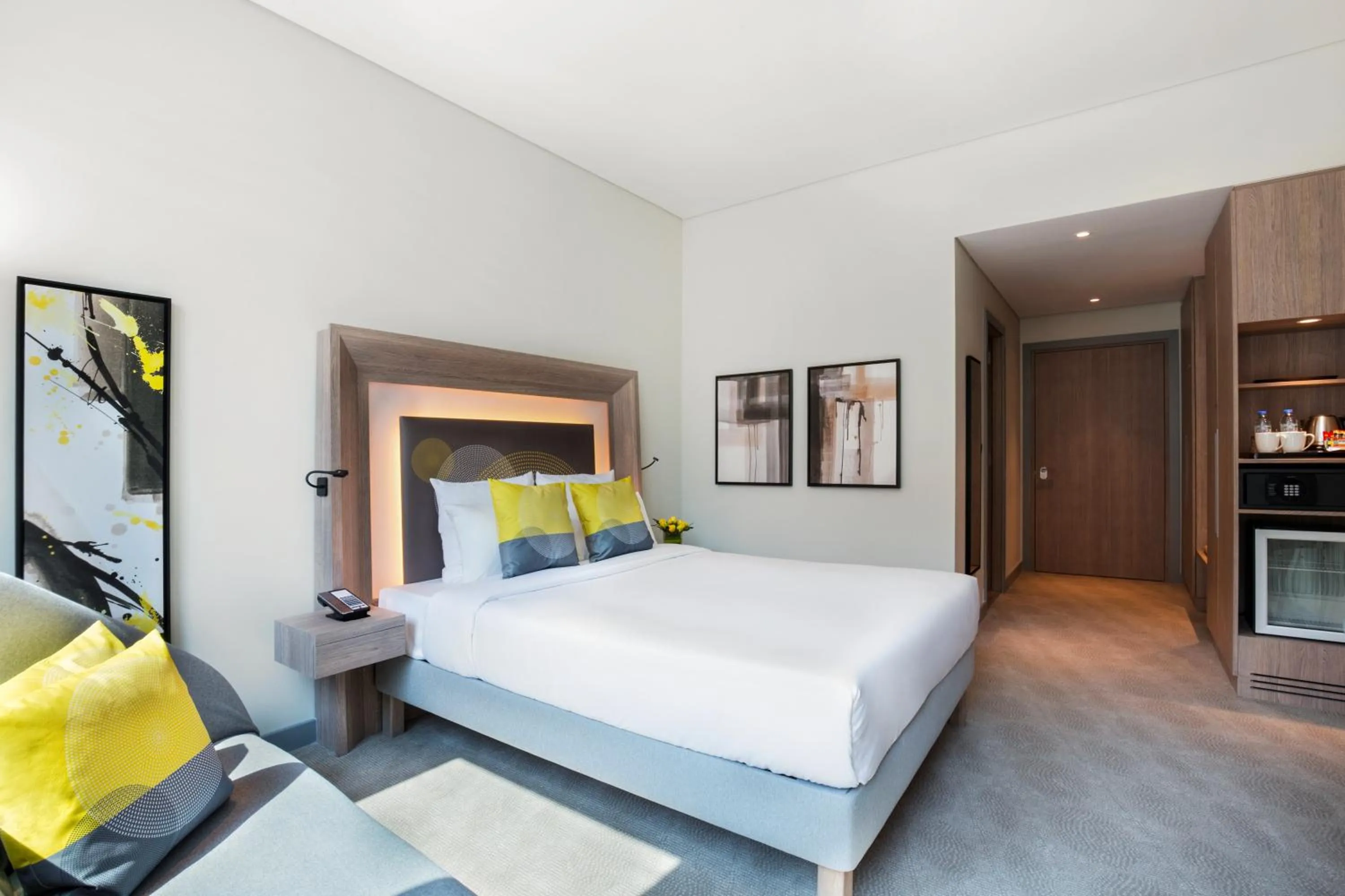Bedroom, Bed in Novotel Bur Dubai - Healthcare City