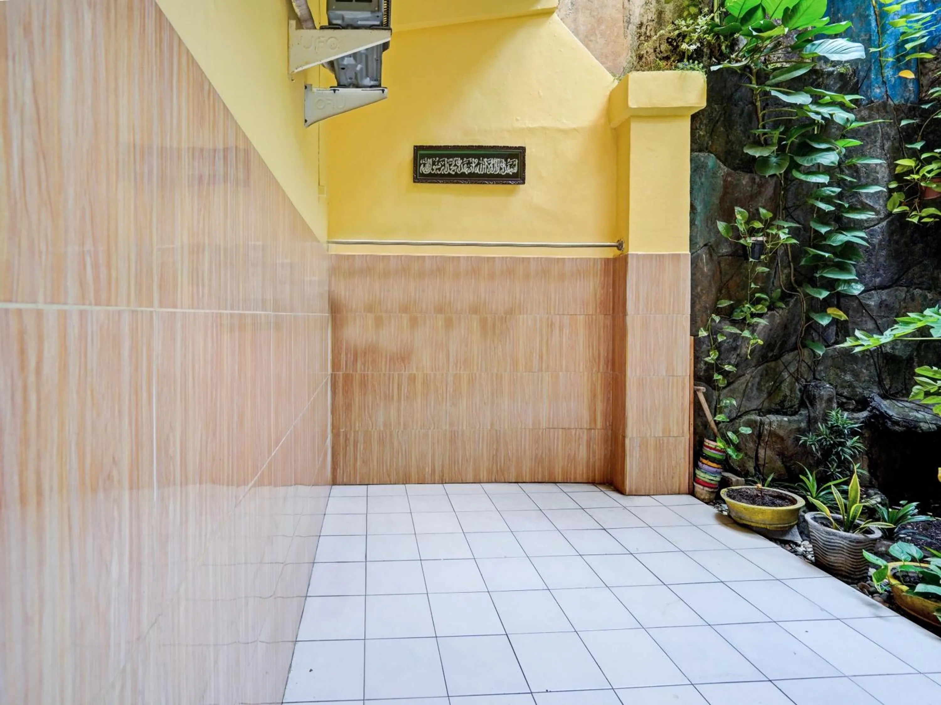 Floor plan in RedDoorz Syariah near Jembatan Merah Plaza