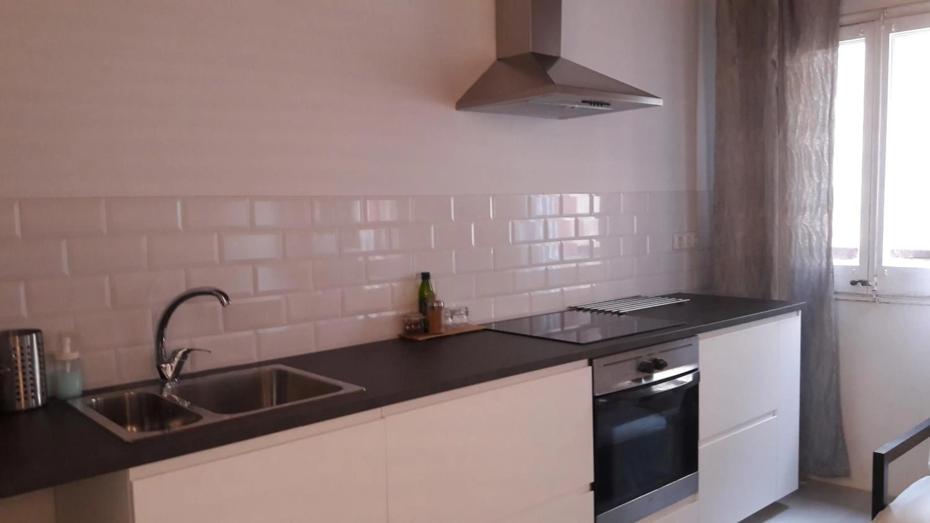 Kitchen or kitchenette in BLAU