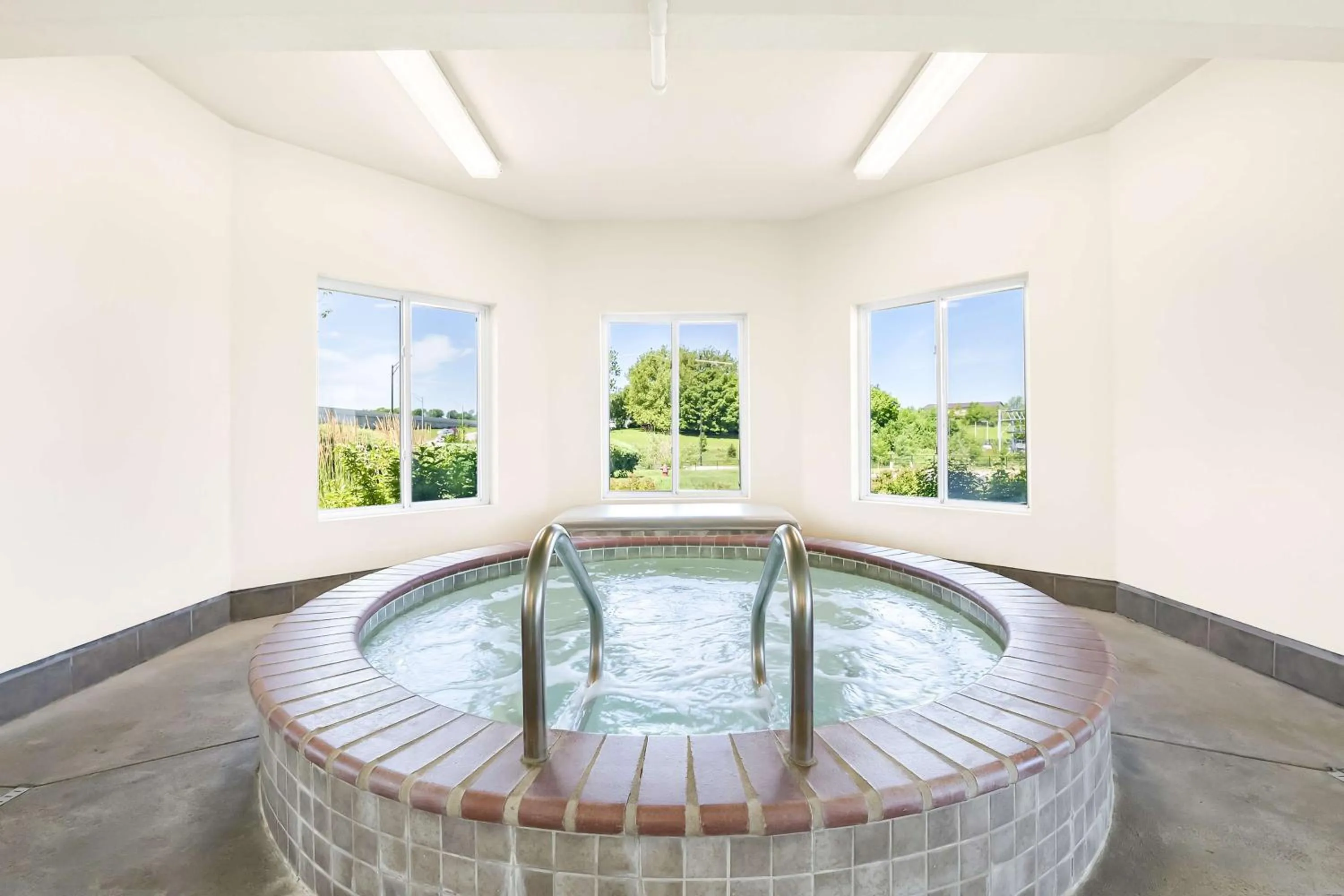 Pool view in Best Western Nebraska City Inn