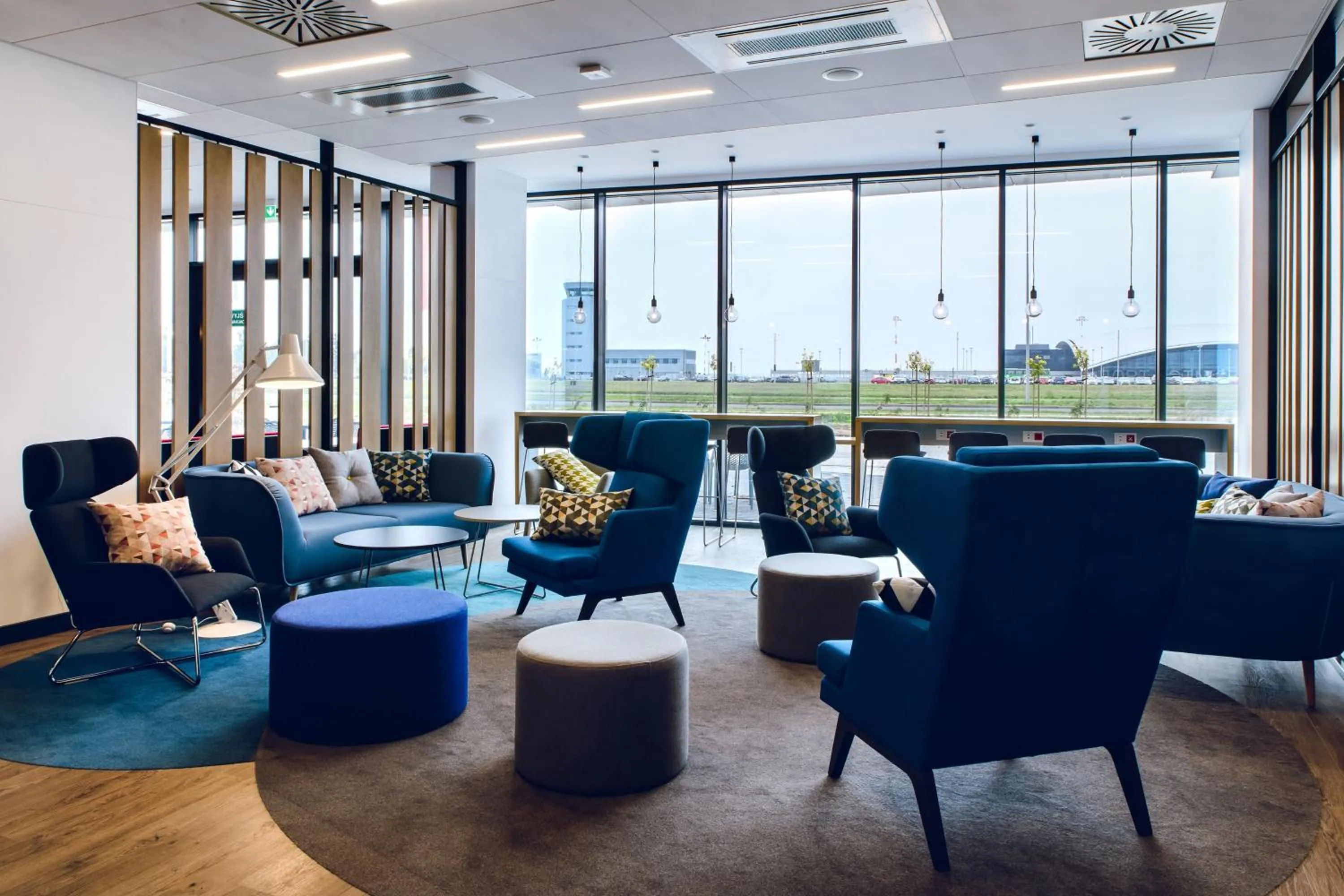 Lobby or reception in Holiday Inn Express - Rzeszow Airport by IHG